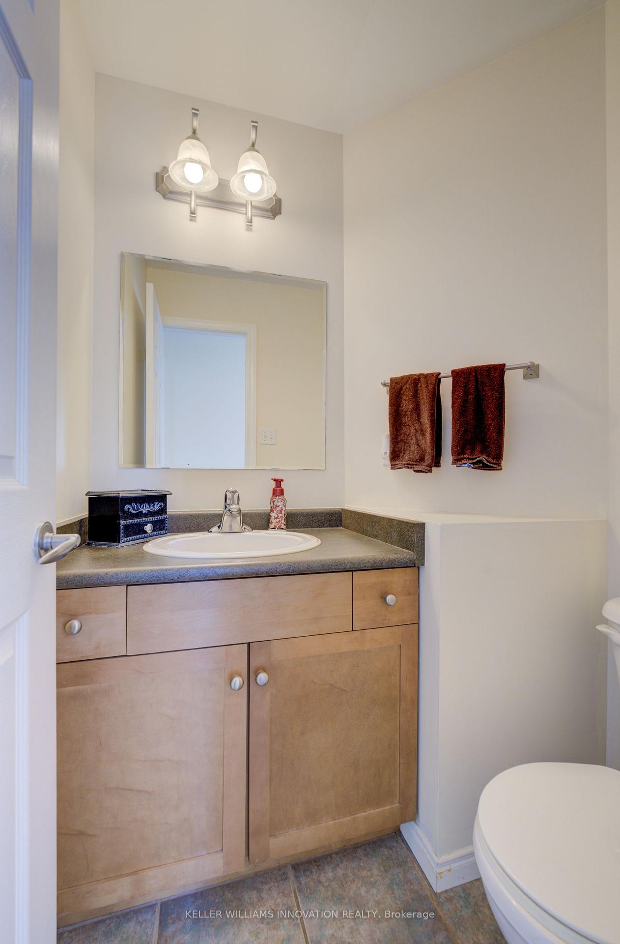 Photo 16 of 37 Grey Oak Drive, Guelph, Pineridge/Westminster Woods — HOMEH