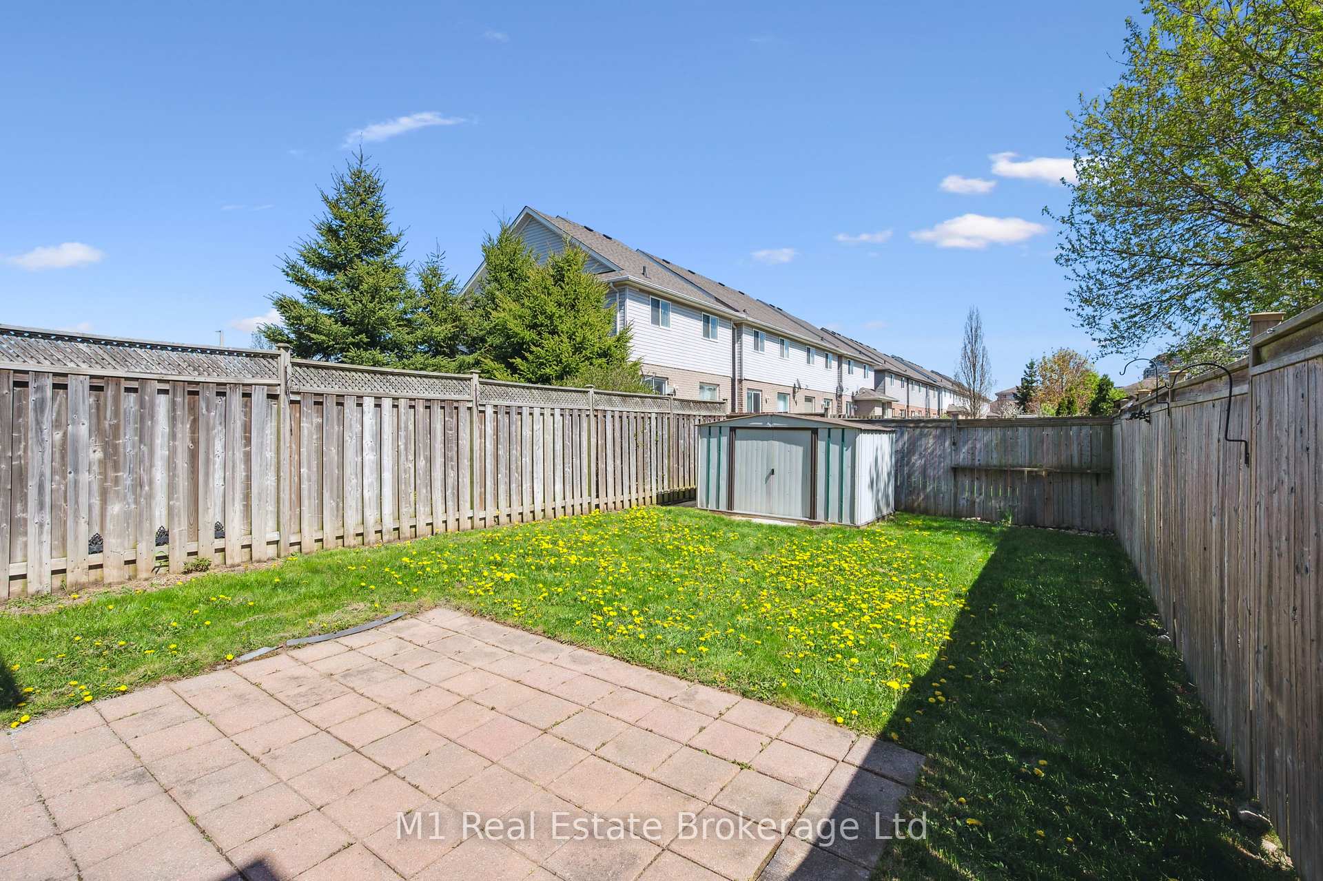 Photo 34 of 9 Eugene Drive, Guelph, Pineridge/Westminster Woods — HOMEH