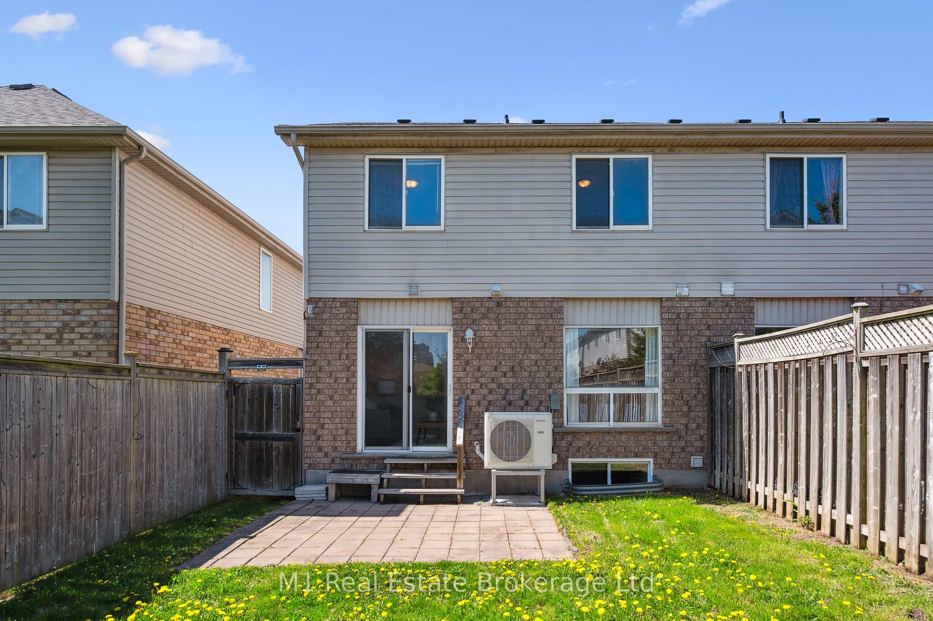 Photo 37 of 9 Eugene Drive, Guelph, Pineridge/Westminster Woods — HOMEH
