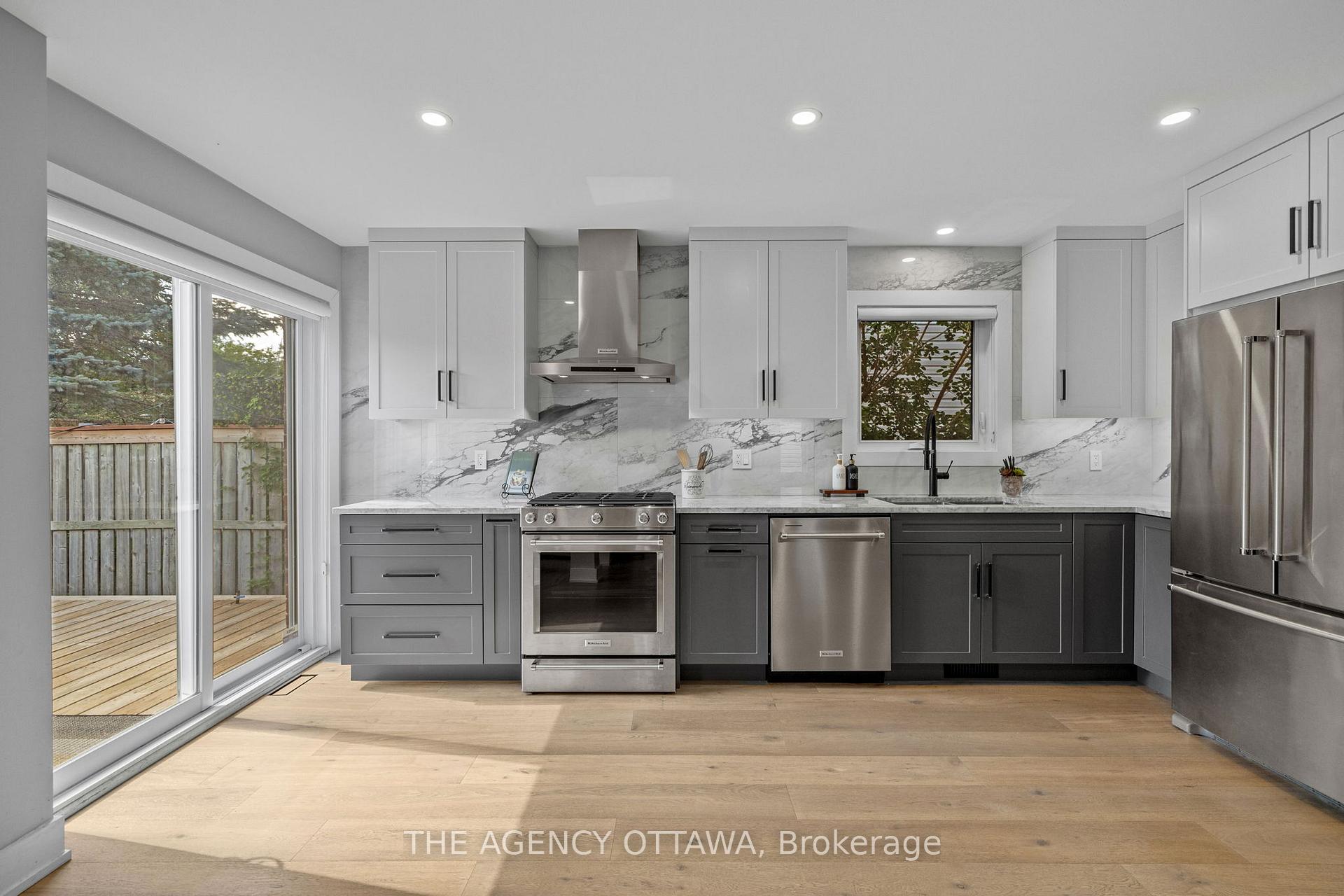 Photo 21 of 32 Whitestone Drive, Ottawa, Central Park — HOMEH