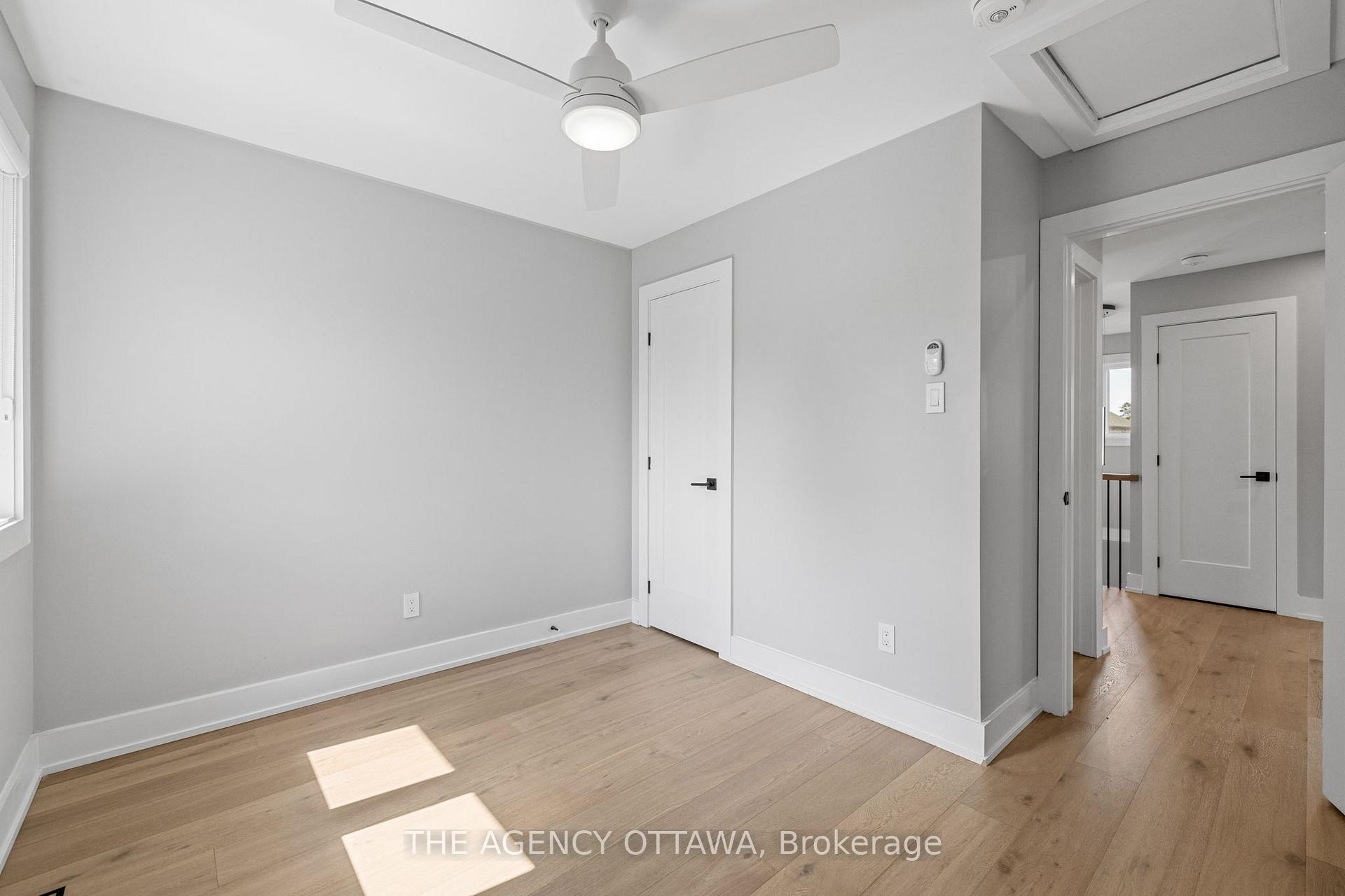 Photo 34 of 32 Whitestone Drive, Ottawa, Central Park — HOMEH