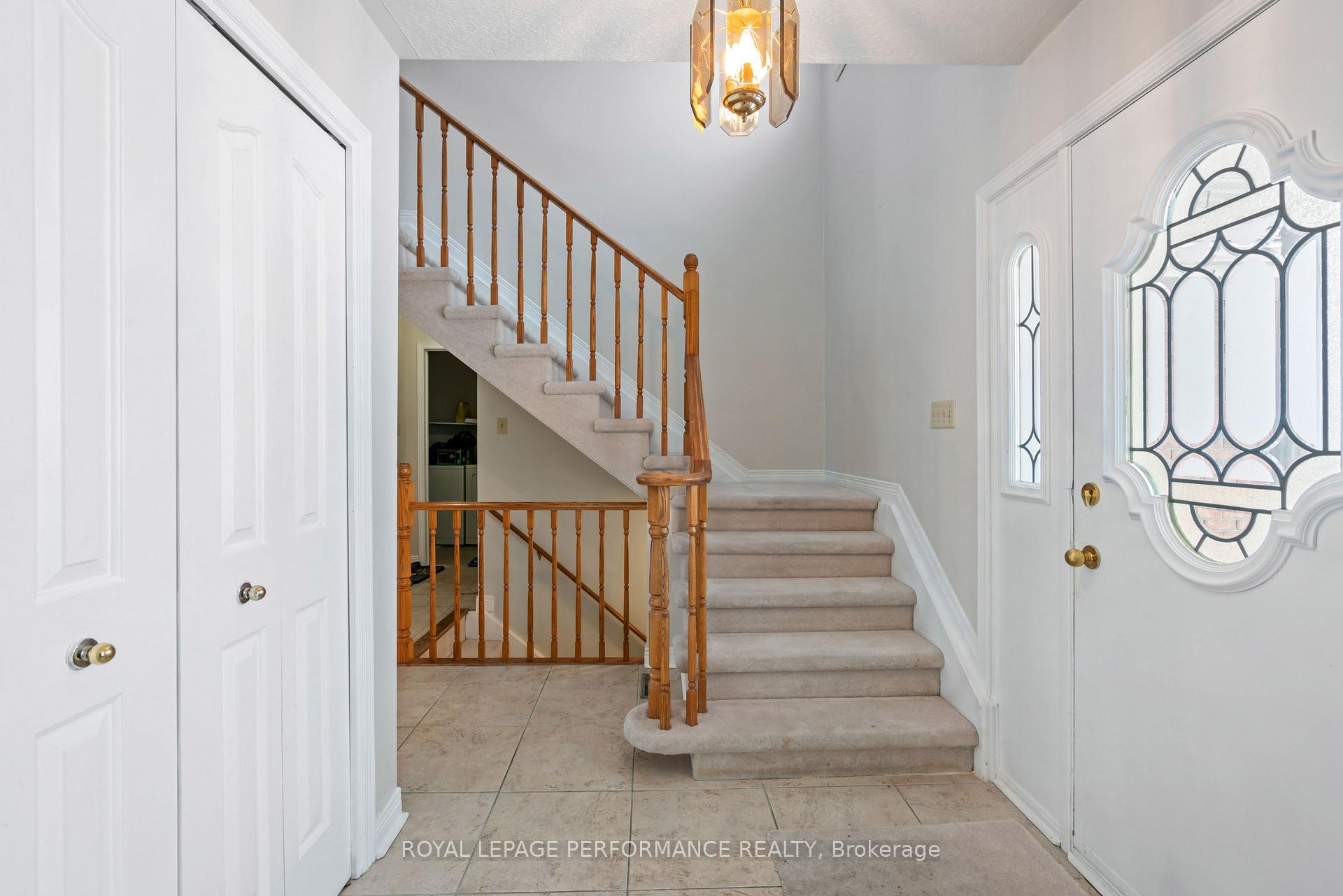 Photo 2 of 1701 Blakely Drive, Cornwall — HOMEH