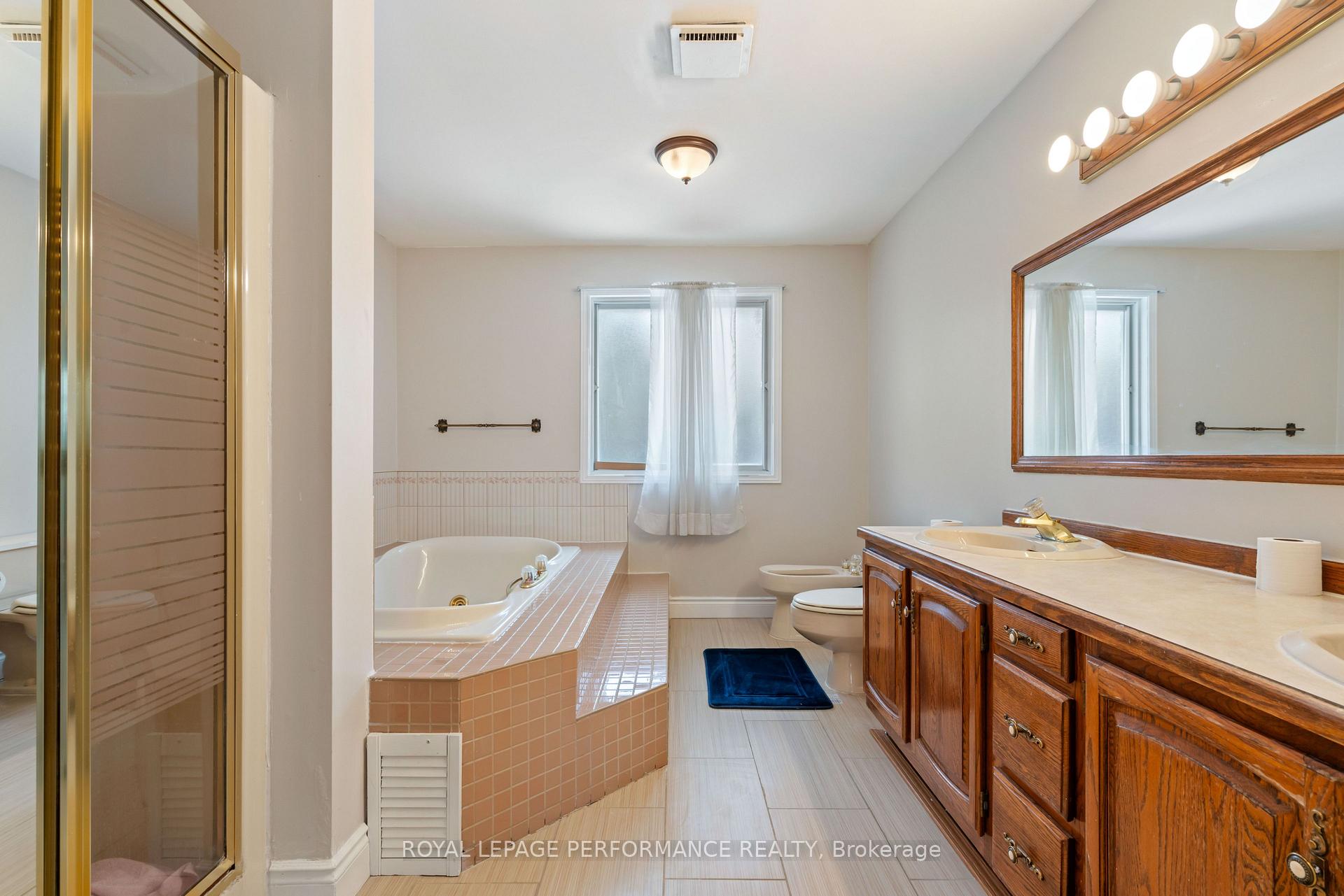 Photo 17 of 1701 Blakely Drive, Cornwall — HOMEH