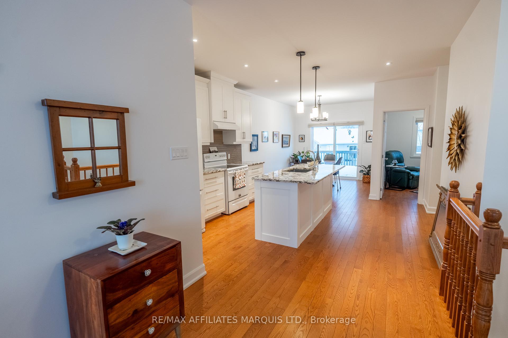 Photo 6 of 124 Emily Jade Crescent, Cornwall — HOMEH