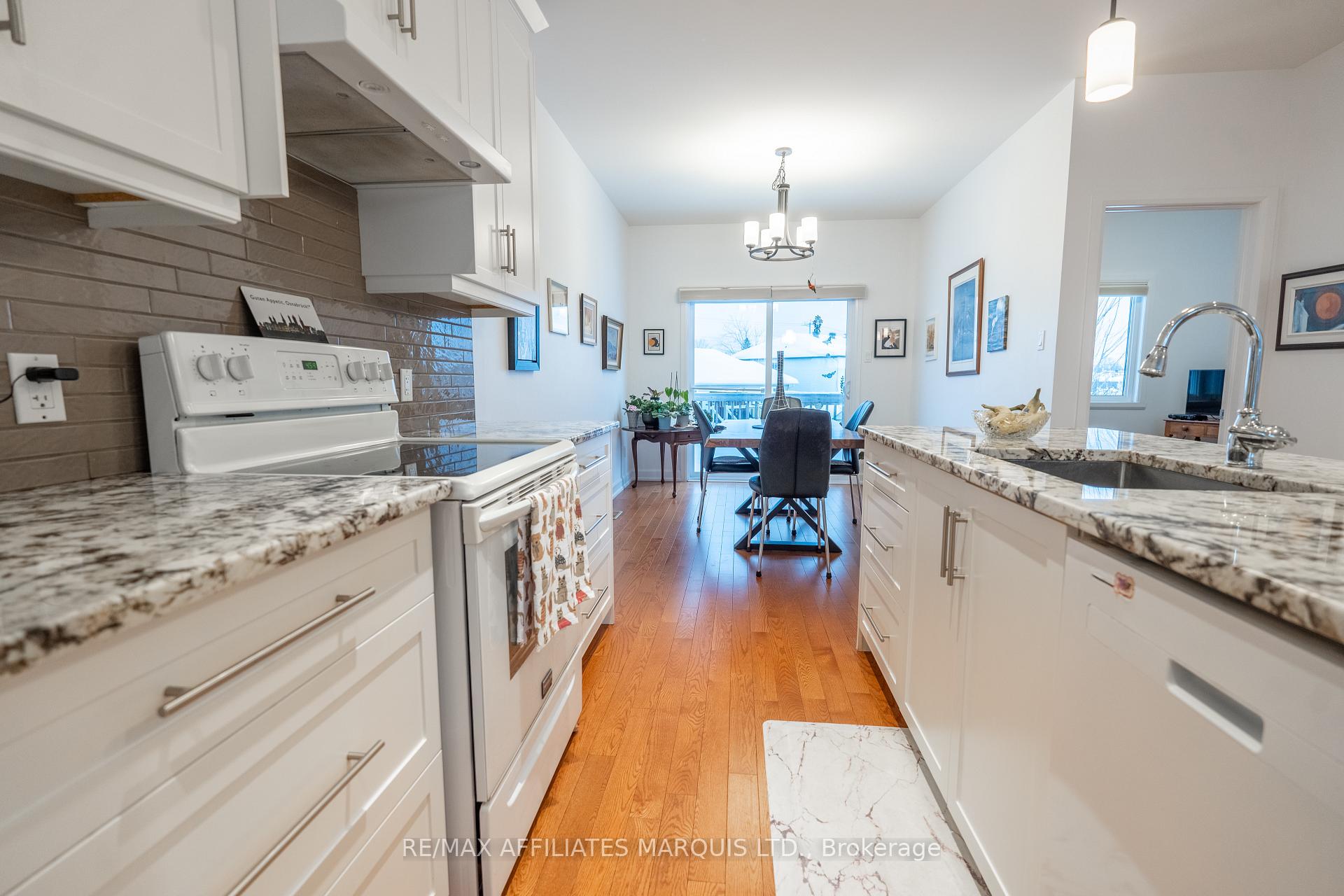 Photo 10 of 124 Emily Jade Crescent, Cornwall — HOMEH