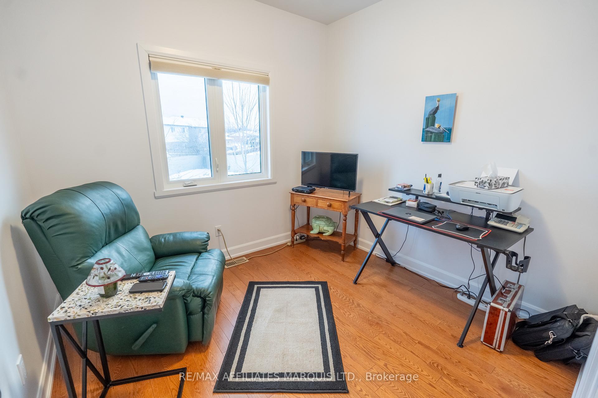 Photo 13 of 124 Emily Jade Crescent, Cornwall — HOMEH