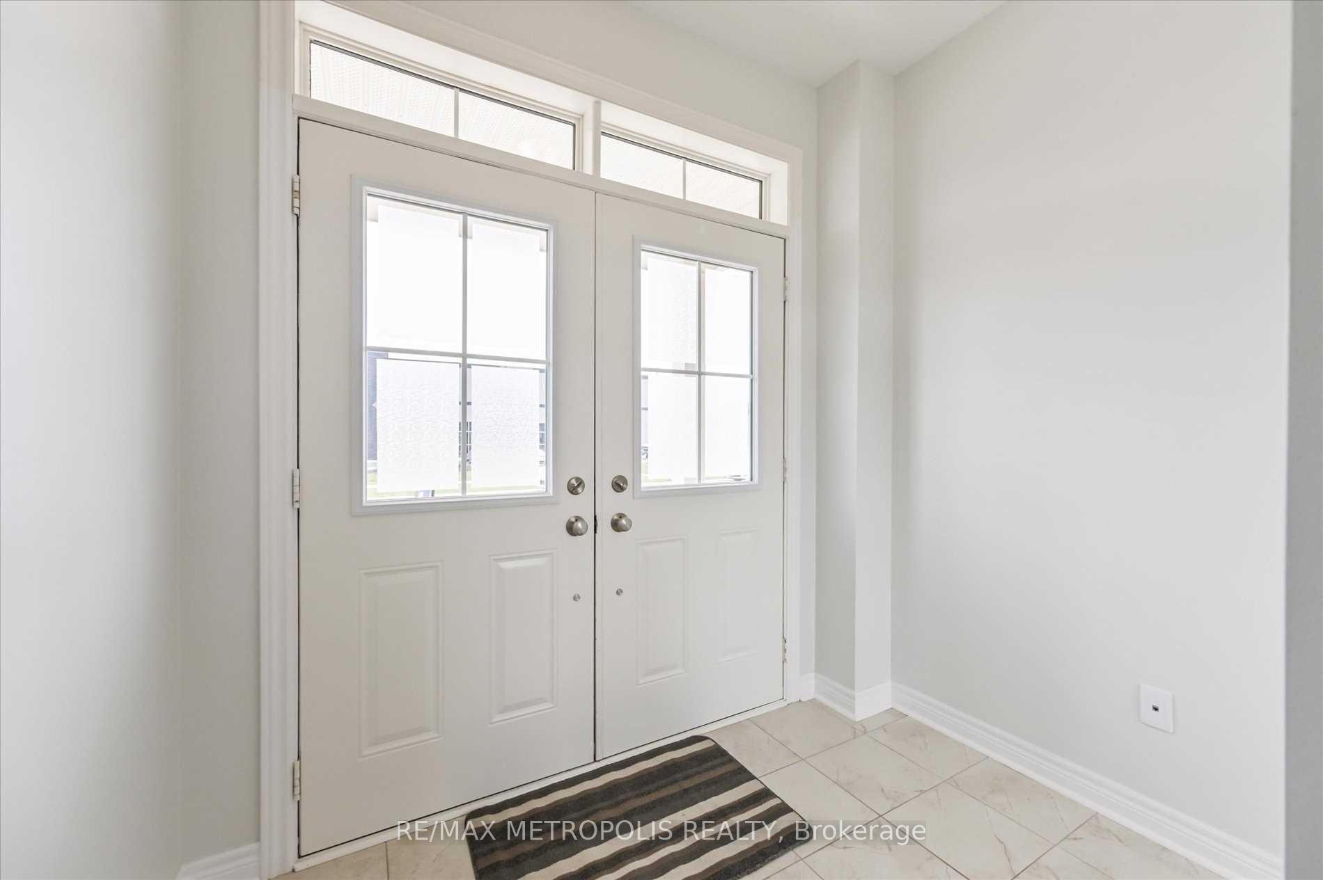 Photo 2 of 41 Hartley Avenue, Brant, Paris — HOMEH