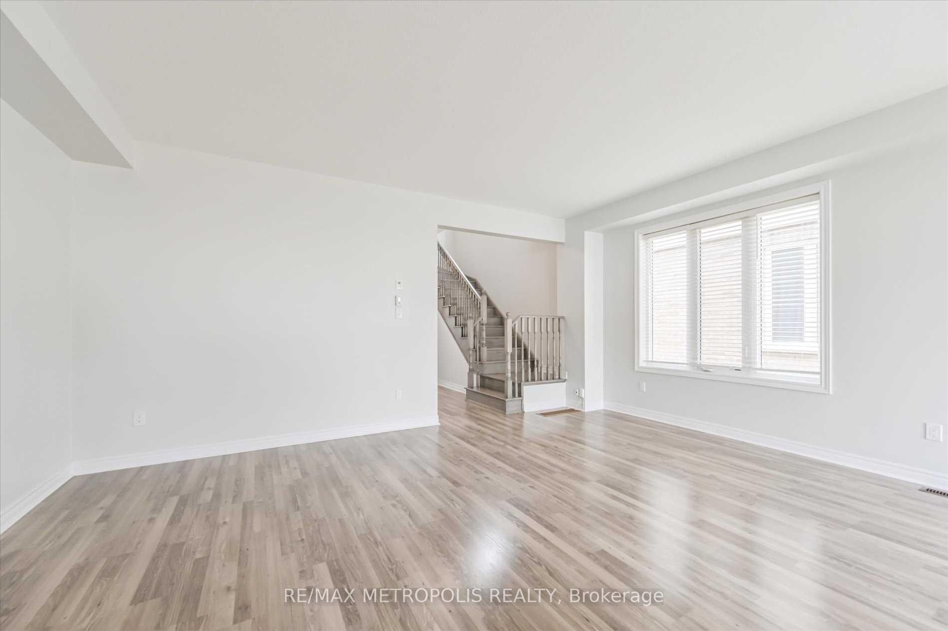 Photo 6 of 41 Hartley Avenue, Brant, Paris — HOMEH