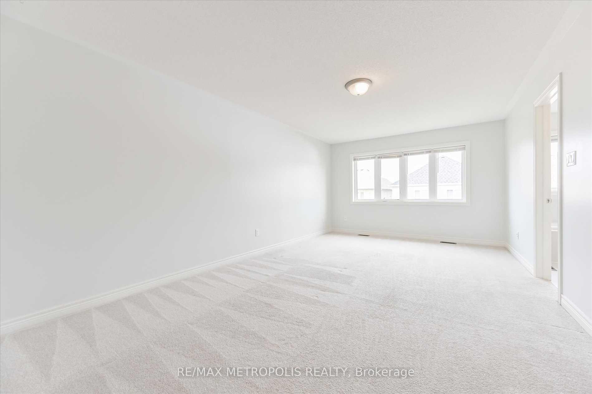 Photo 13 of 41 Hartley Avenue, Brant, Paris — HOMEH