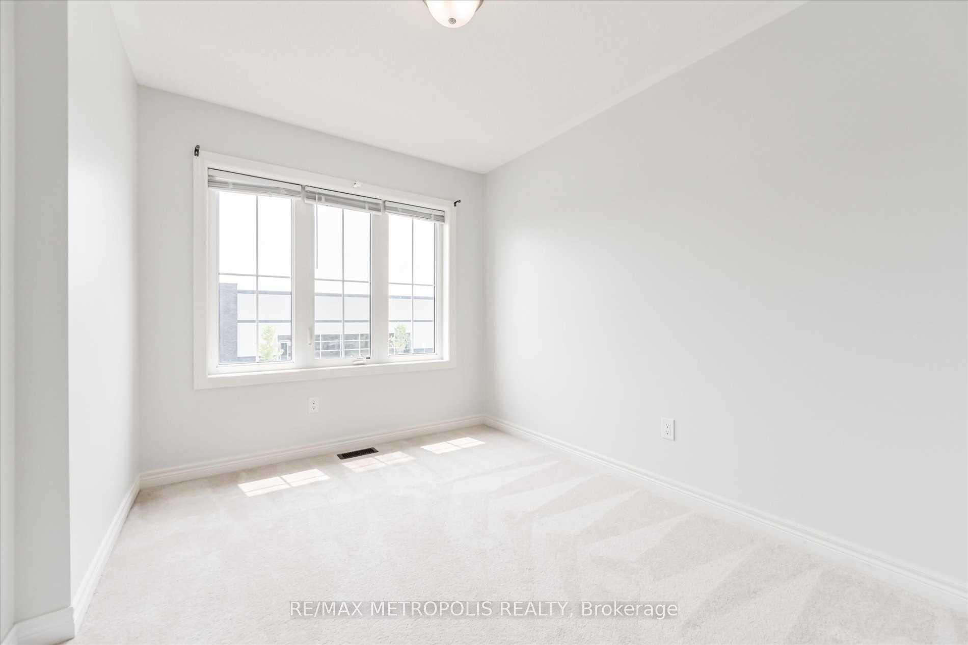 Photo 21 of 41 Hartley Avenue, Brant, Paris — HOMEH
