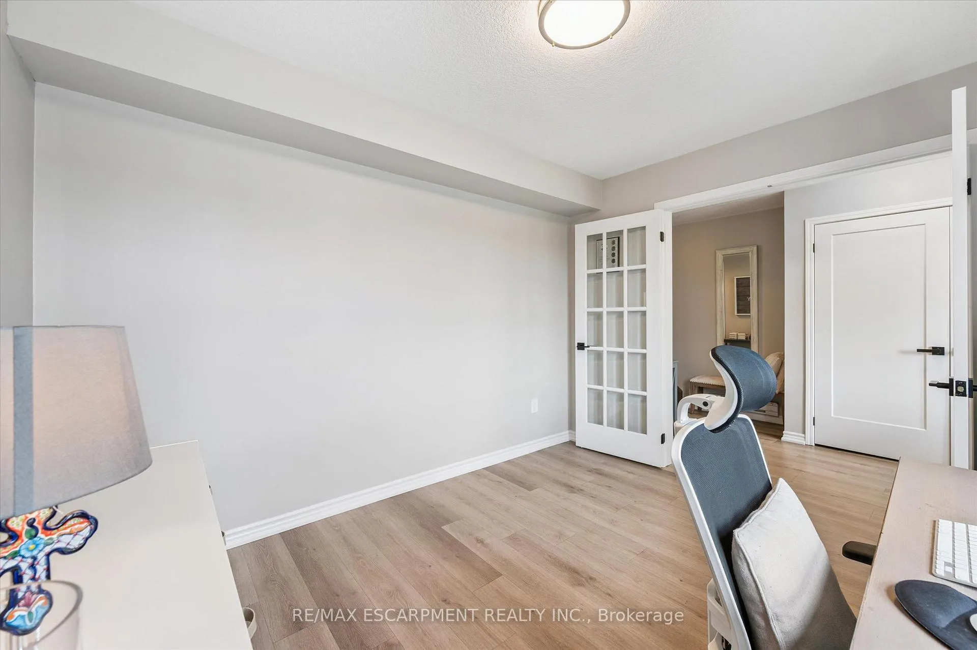 Photo 7 of Unit 80, 22 Spring Creek Drive, Hamilton, Waterdown — HOMEH