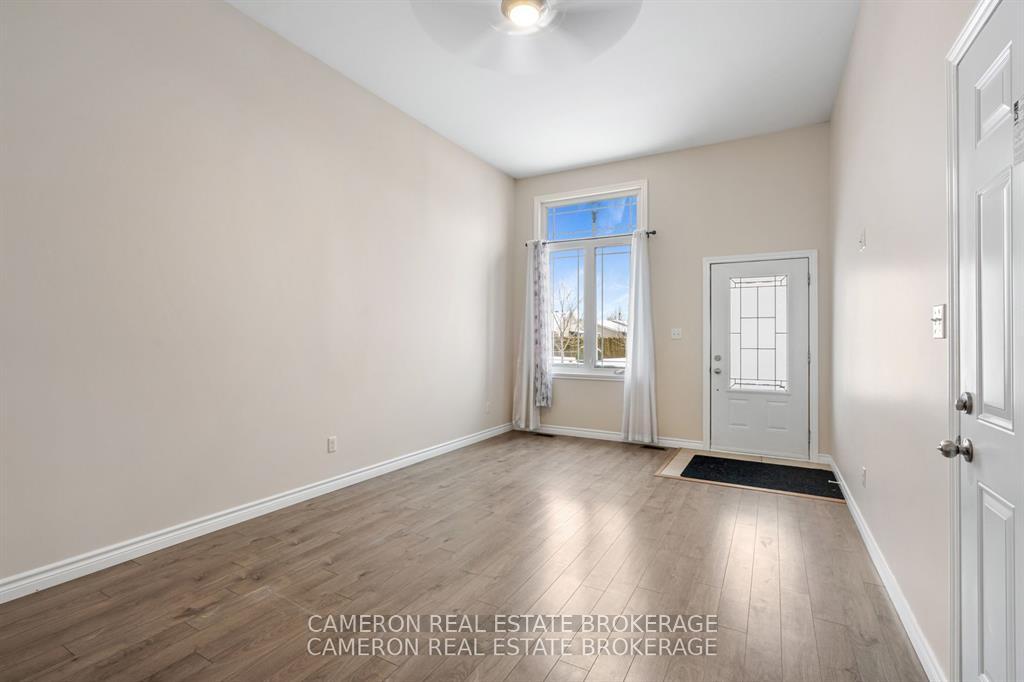 Photo 3 of 288 Glen Nora Drive, Cornwall — HOMEH