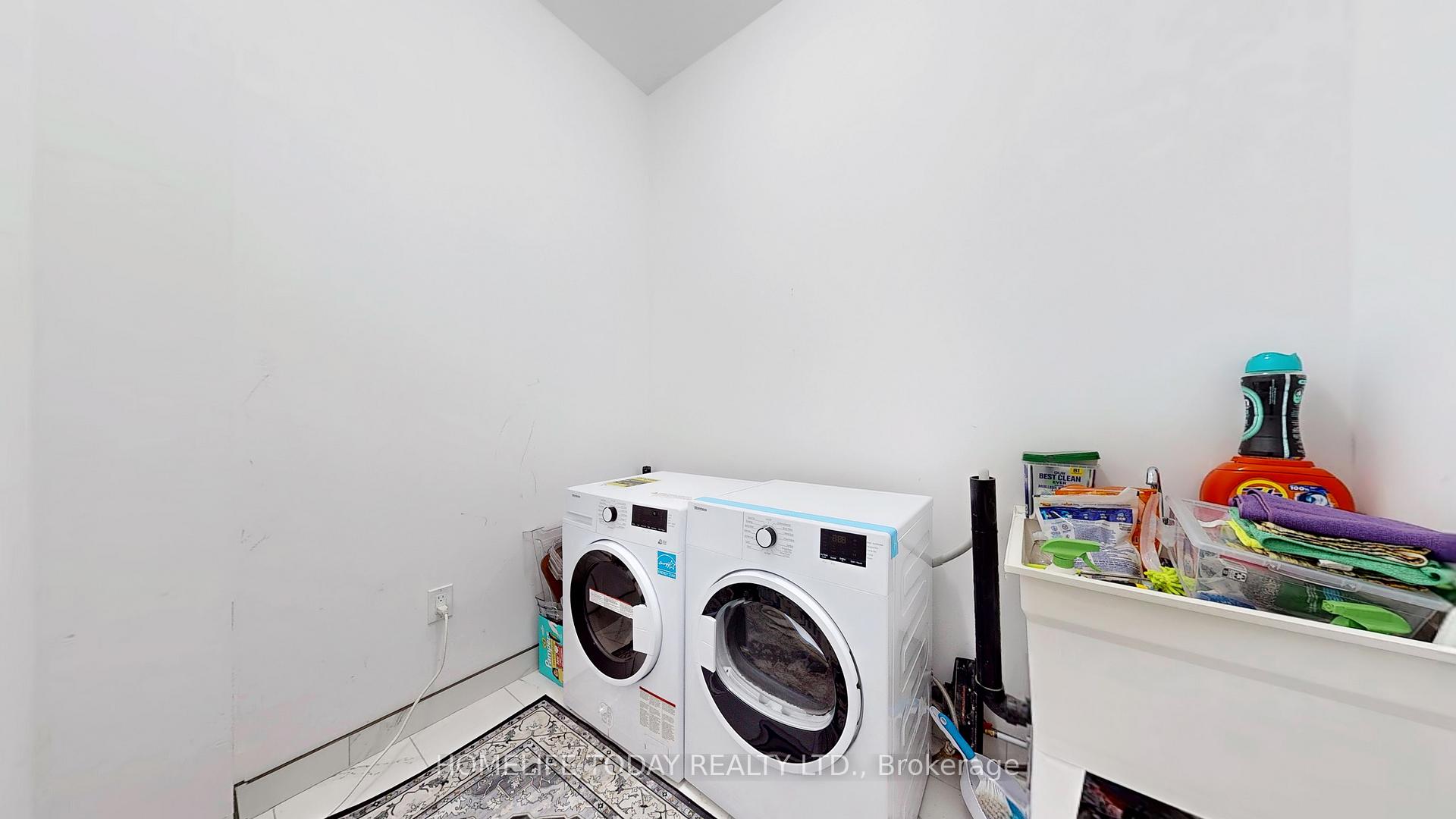 Photo 17 of 13 Elsegood Drive, Guelph, Kortright Hills — HOMEH