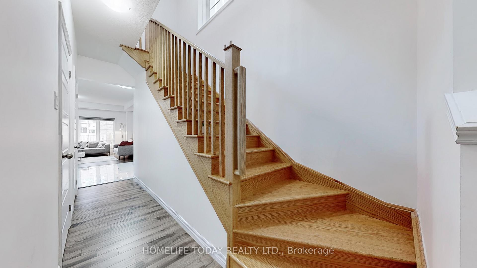 Photo 19 of 13 Elsegood Drive, Guelph, Kortright Hills — HOMEH