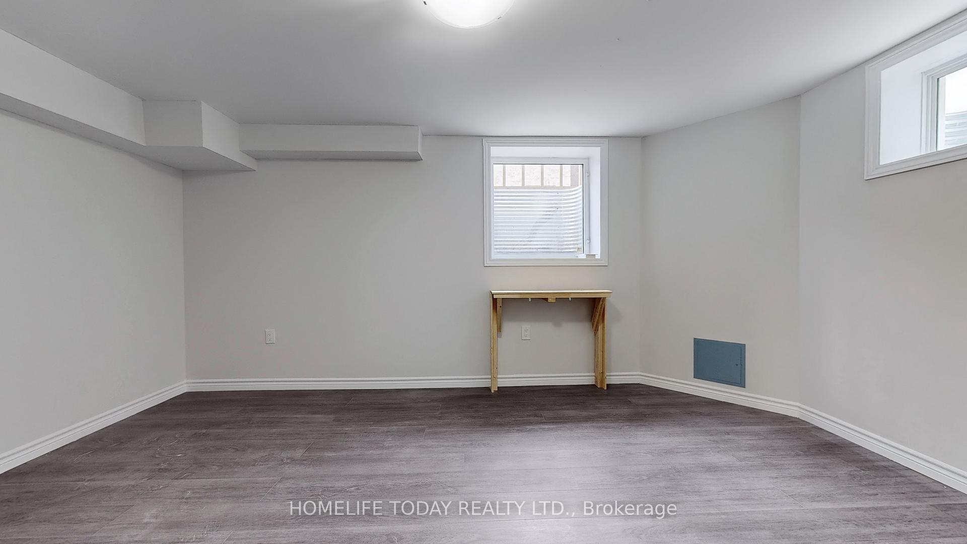 Photo 38 of 13 Elsegood Drive, Guelph, Kortright Hills — HOMEH