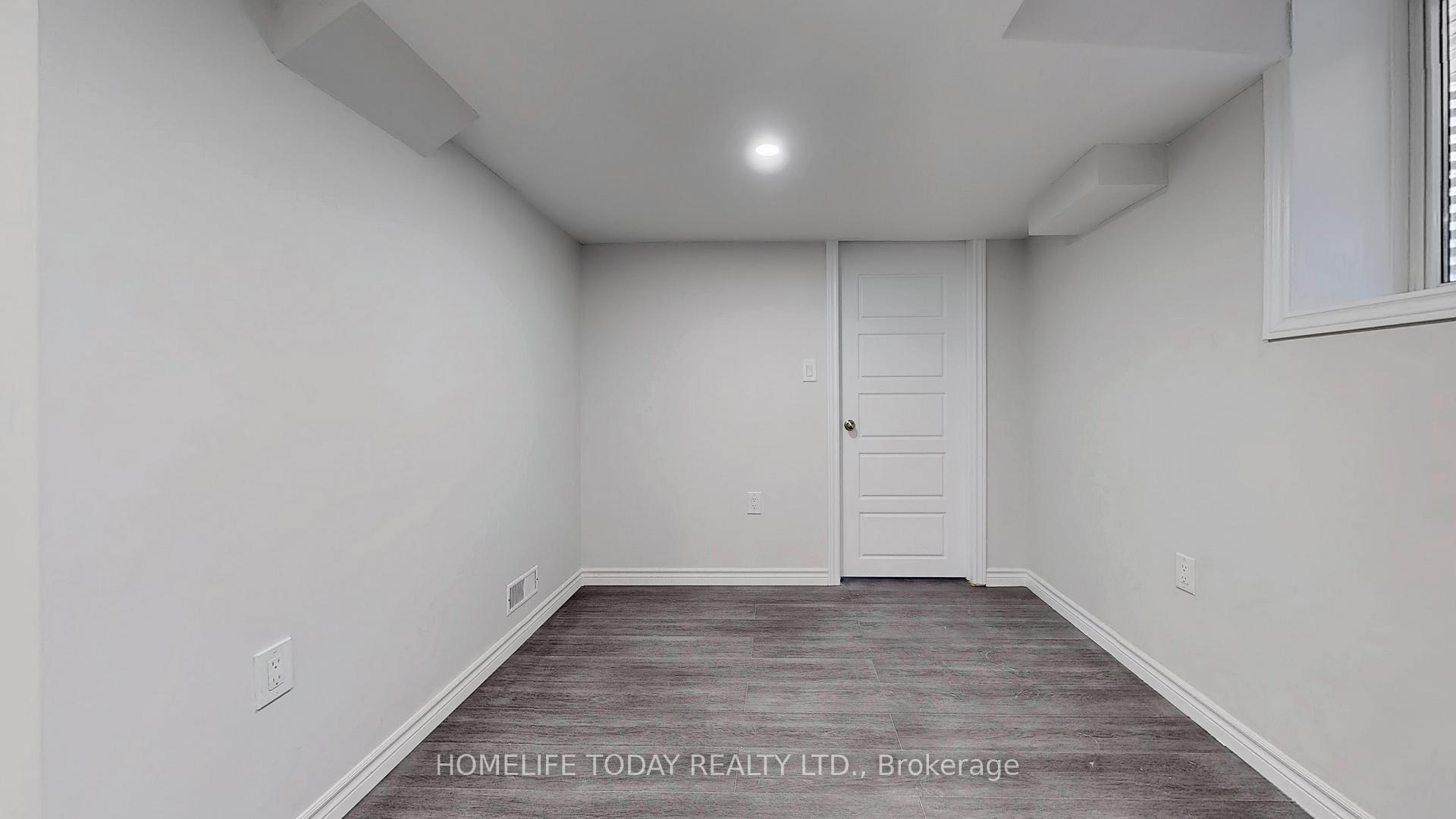 Photo 41 of 13 Elsegood Drive, Guelph, Kortright Hills — HOMEH