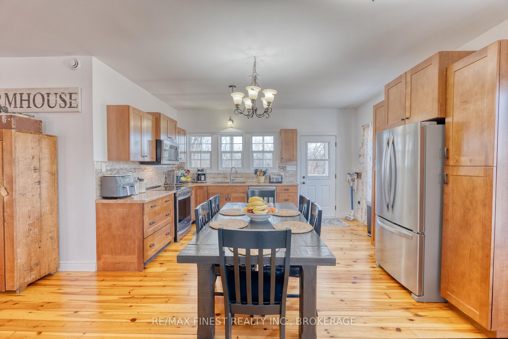 Photo 19 of 1208 Warrington Road, Frontenac, Frontenac Centre — HOMEH