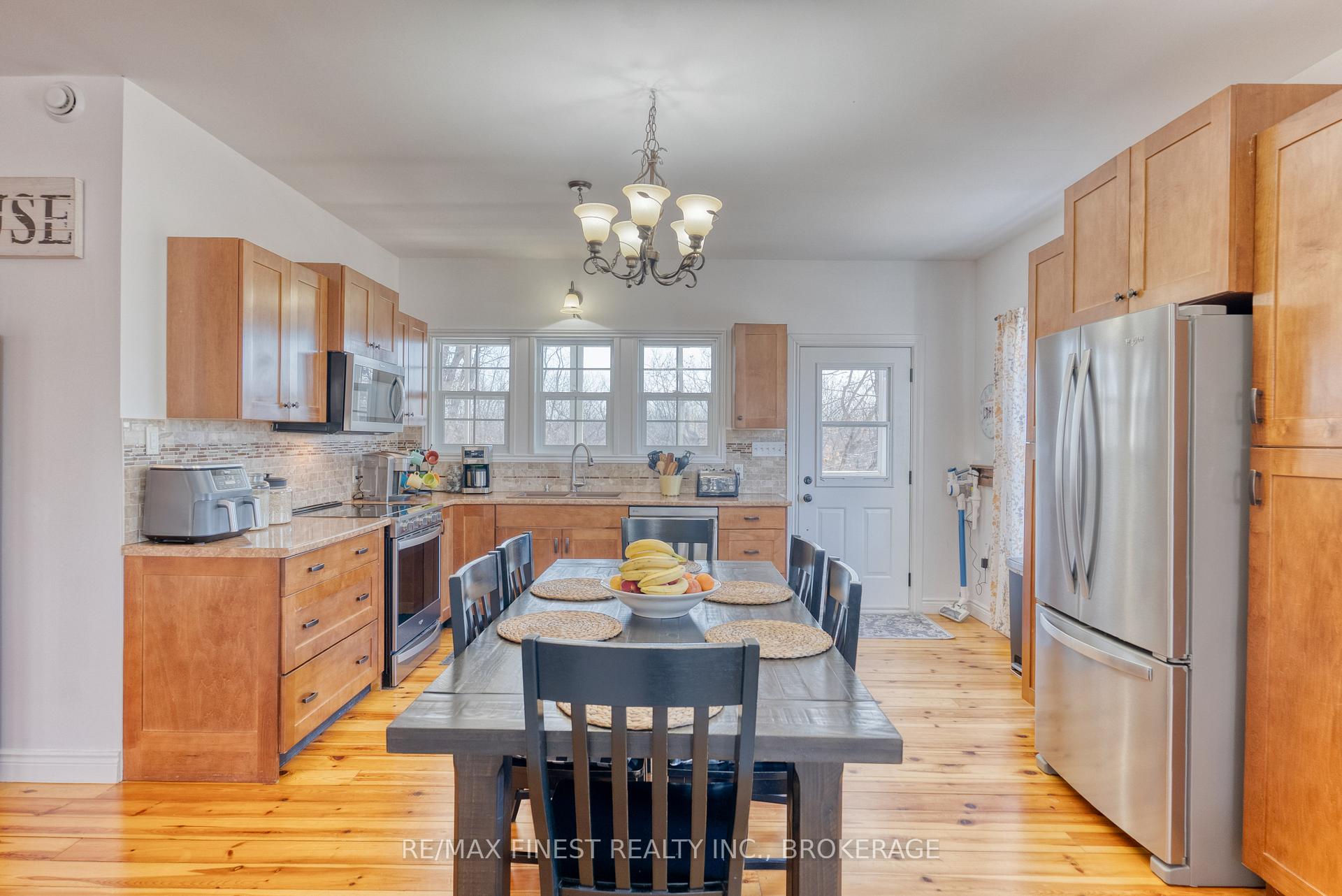 Photo 20 of 1208 Warrington Road, Frontenac, Frontenac Centre — HOMEH
