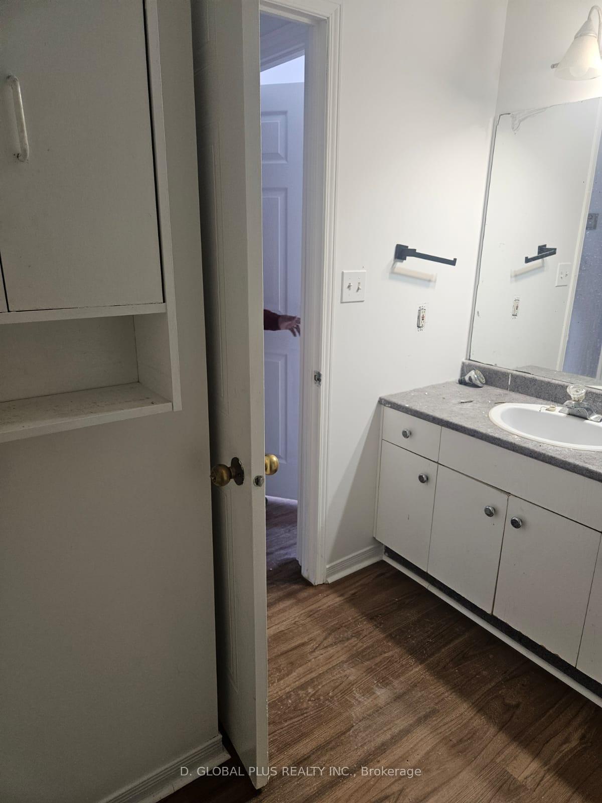 Photo 8 of 127 Eleventh Street E, Cornwall — HOMEH