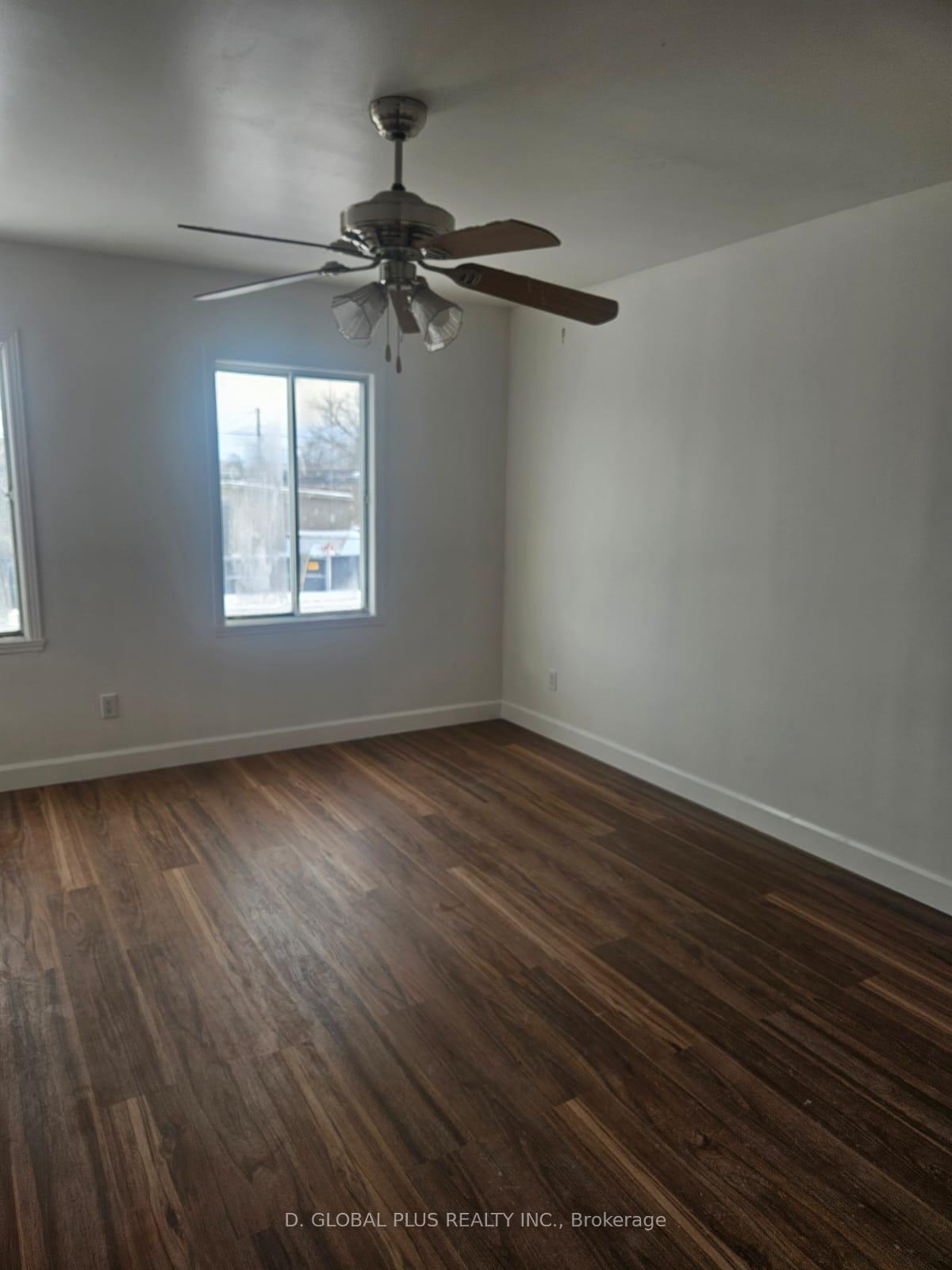 Photo 11 of 127 Eleventh Street E, Cornwall — HOMEH