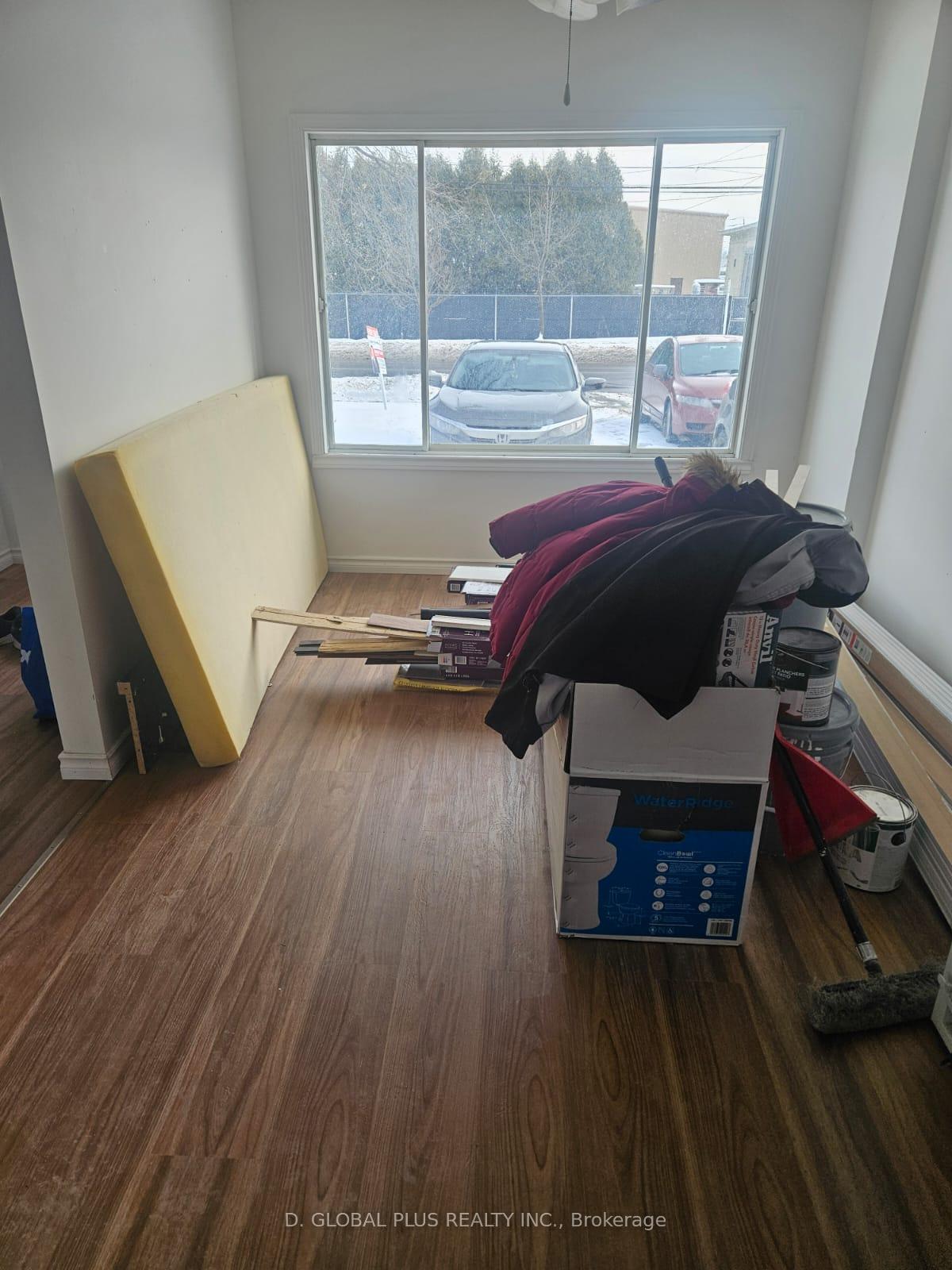 Photo 19 of 127 Eleventh Street E, Cornwall — HOMEH