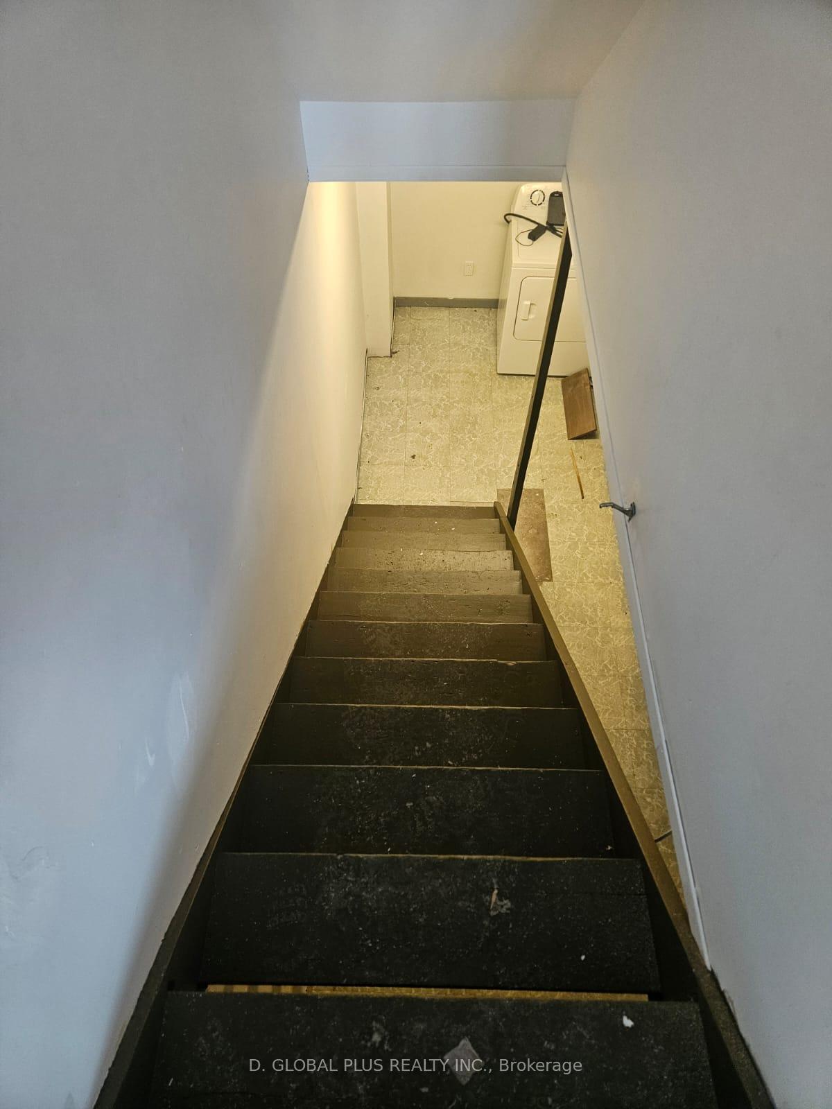 Photo 23 of 127 Eleventh Street E, Cornwall — HOMEH