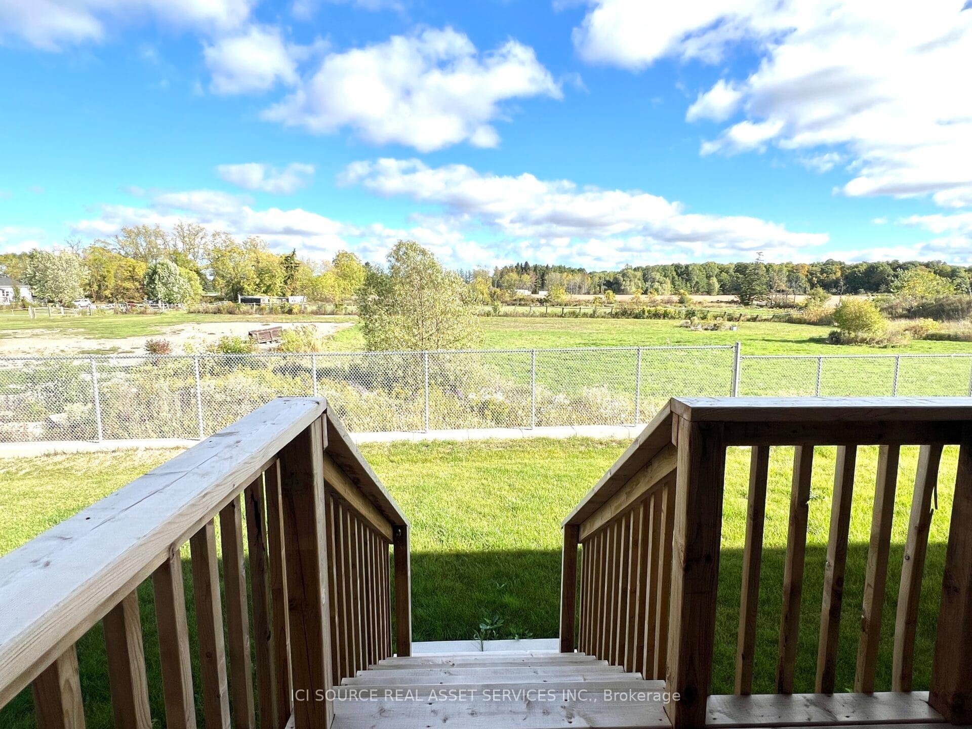 Photo 12 of 51 Lloyd Davies Way, Hamilton, Rural Glanbrook — HOMEH