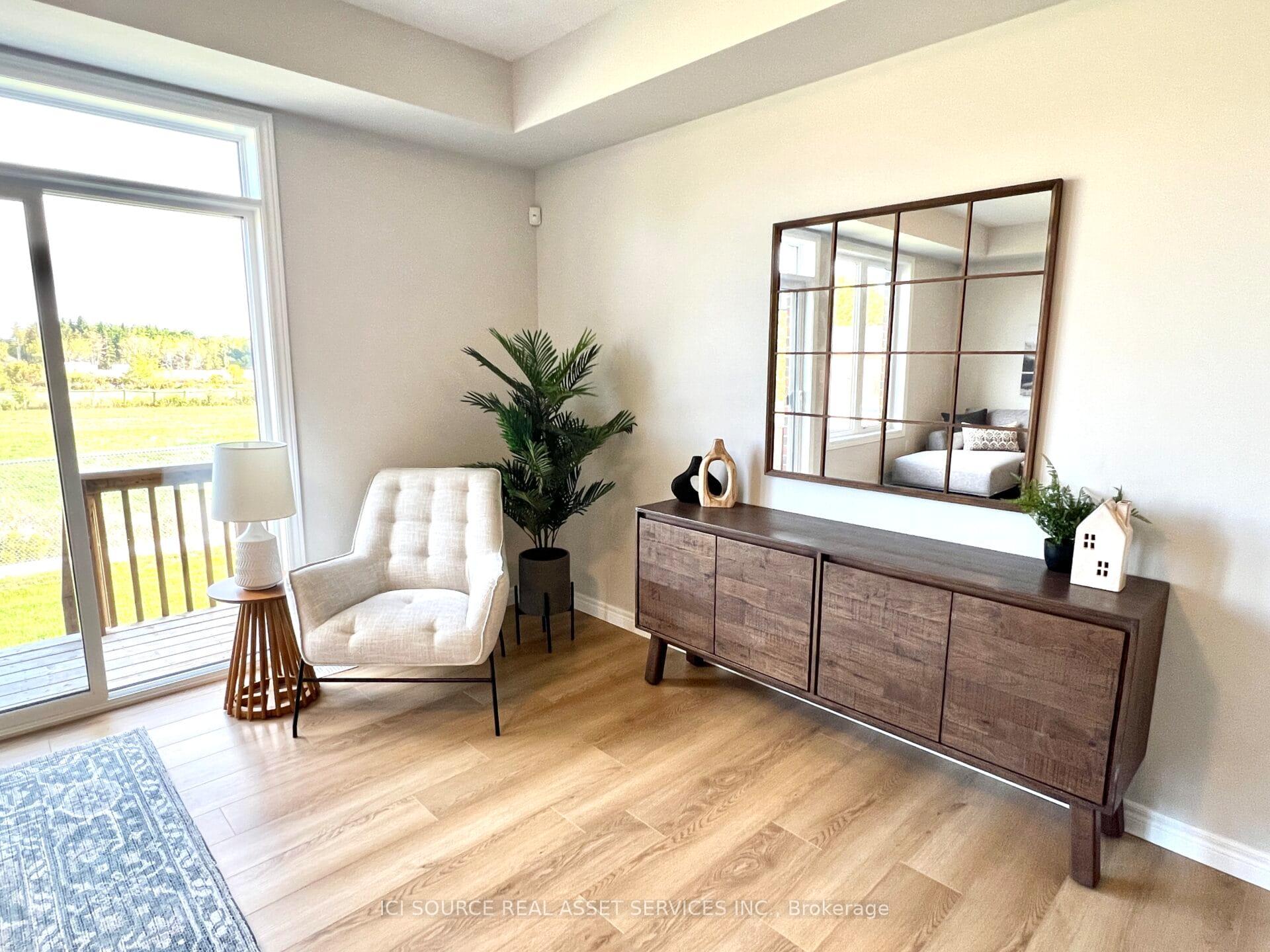 Photo 13 of 51 Lloyd Davies Way, Hamilton, Rural Glanbrook — HOMEH