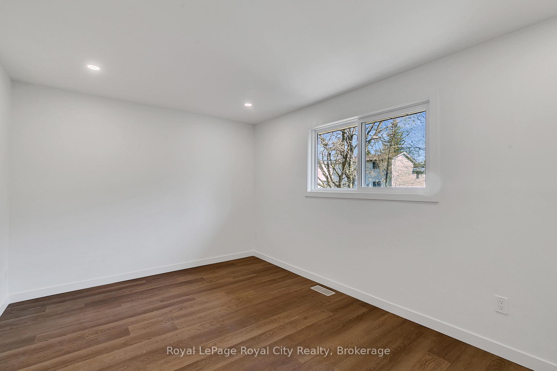 Photo 12 of 326 Cole Road, Guelph, Kortright West — HOMEH