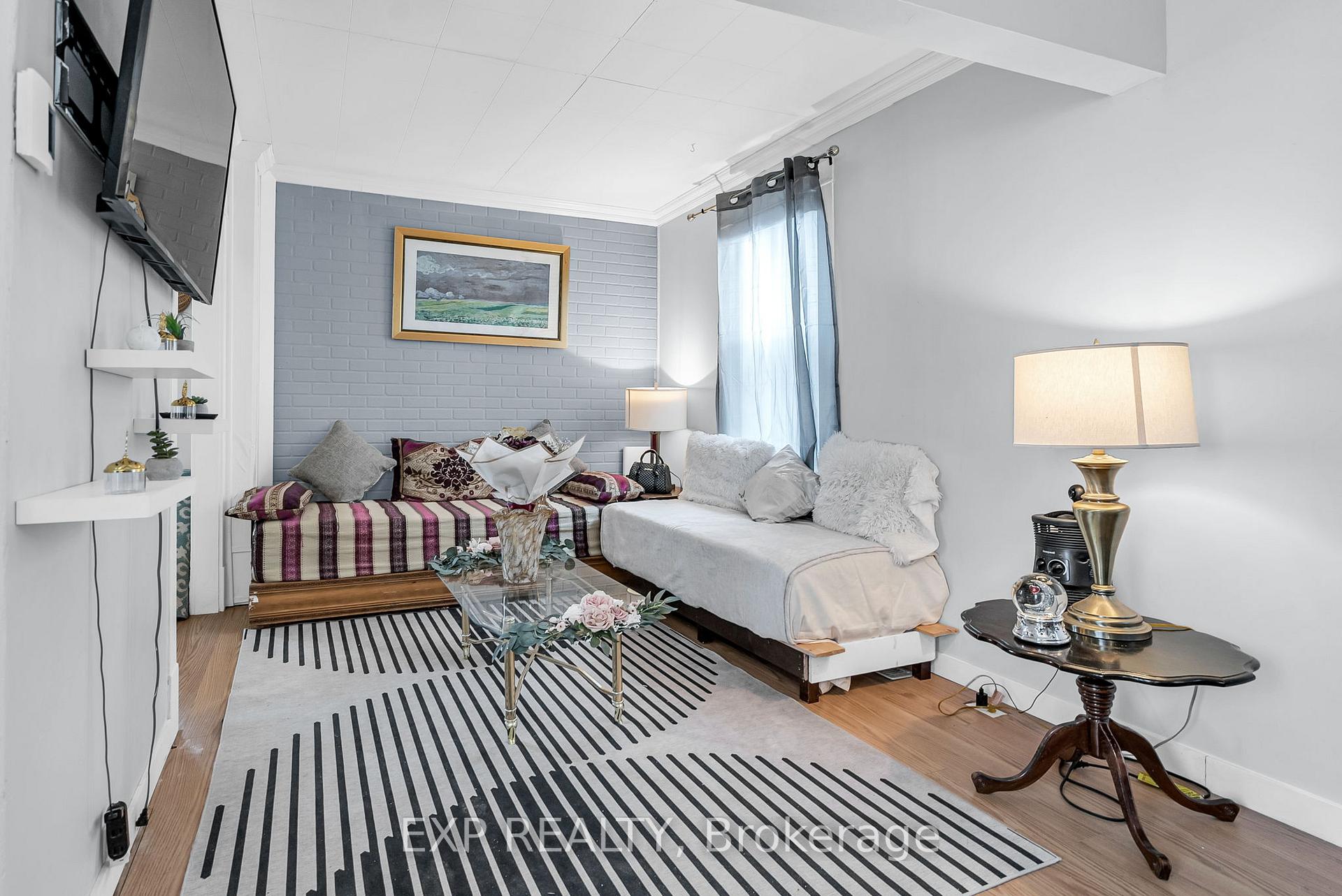 Photo 7 of 448 York Street, Cornwall — HOMEH