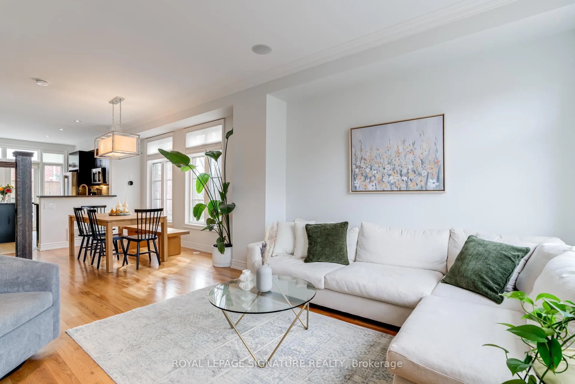 Photo 3 of 55 Ruby Lang Lane, Etobicoke, Mimico — HOMEH