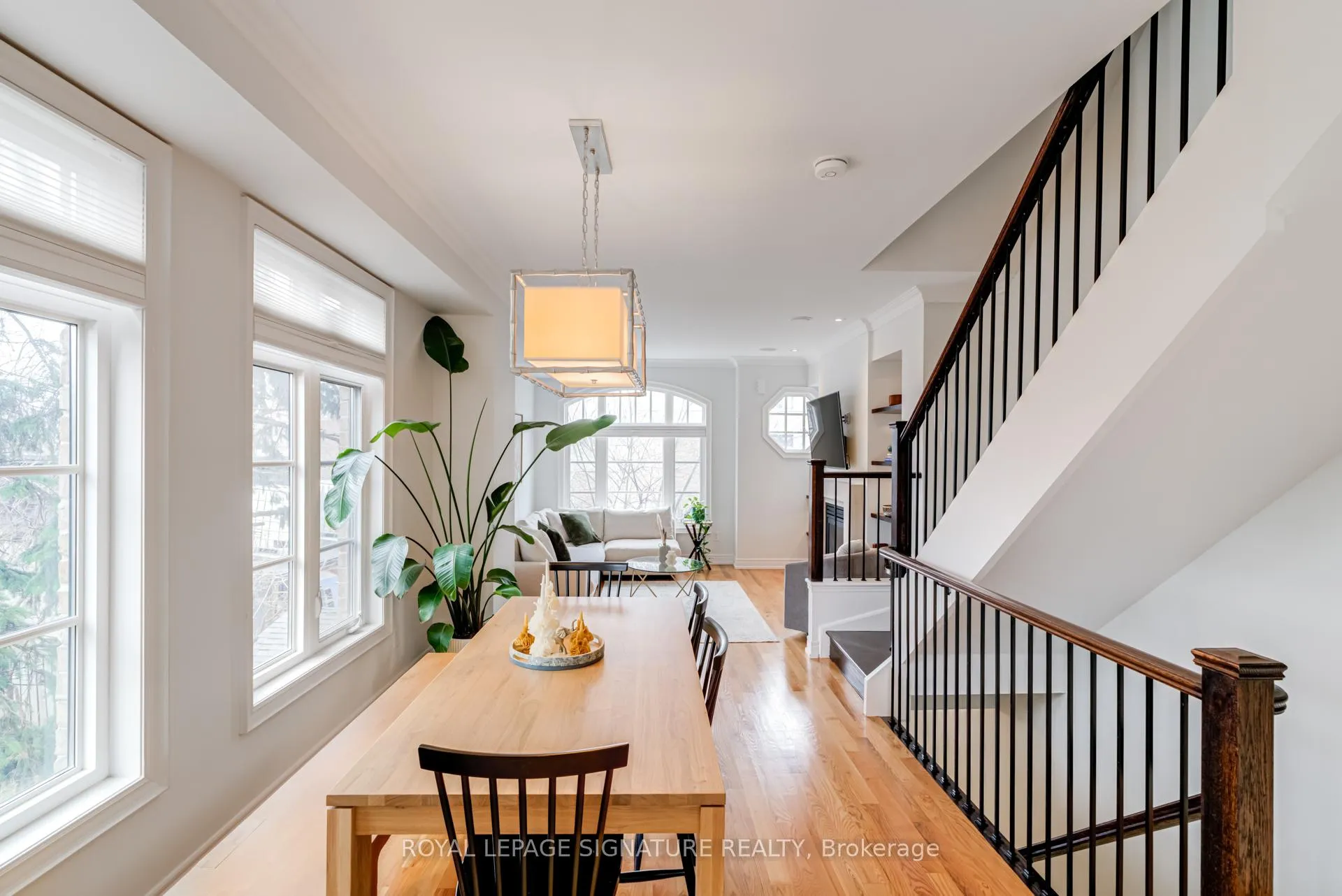 Photo 6 of 55 Ruby Lang Lane, Etobicoke, Mimico — HOMEH