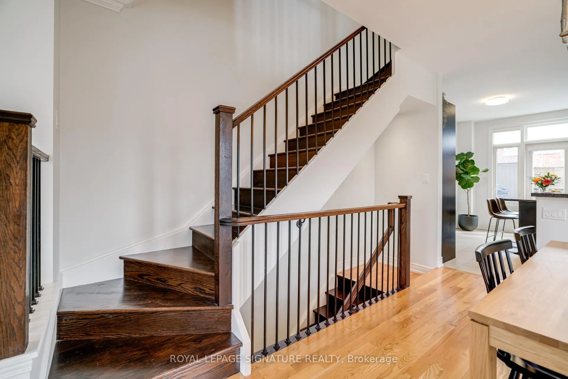 Photo 11 of 55 Ruby Lang Lane, Etobicoke, Mimico — HOMEH