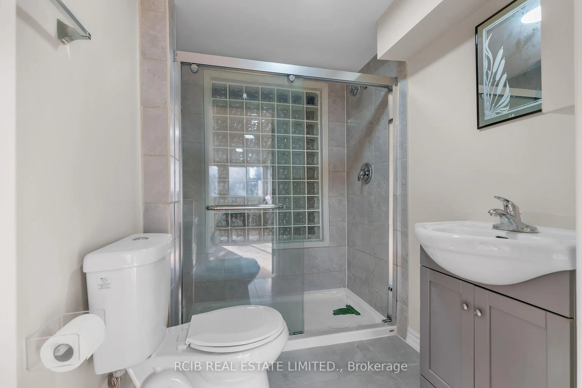 Photo 23 of 224 Burlington Street E, Hamilton, North End — HOMEH