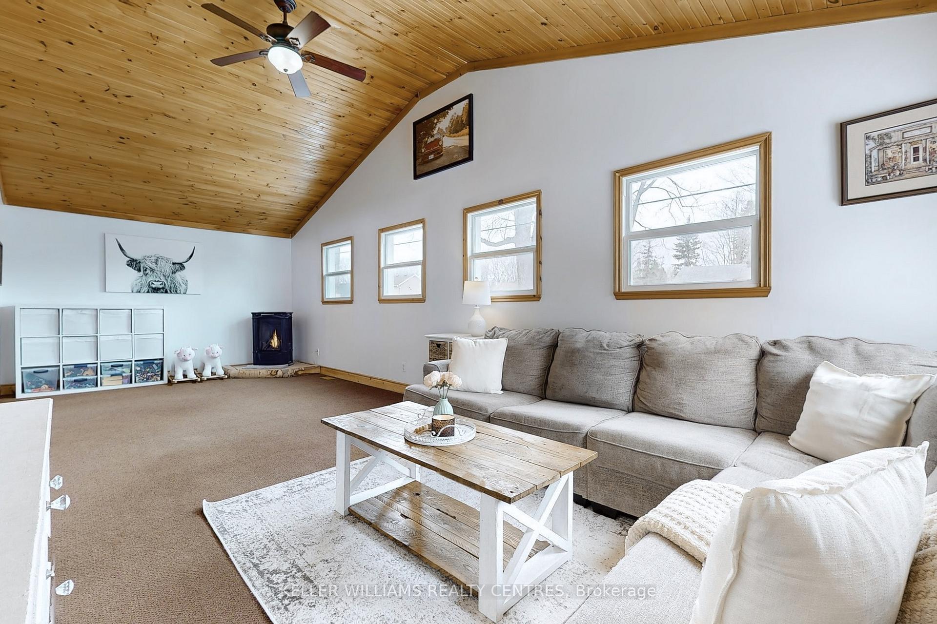 Photo 9 of 286 Rayners Road, Georgina, Historic Lakeshore Communities — HOMEH