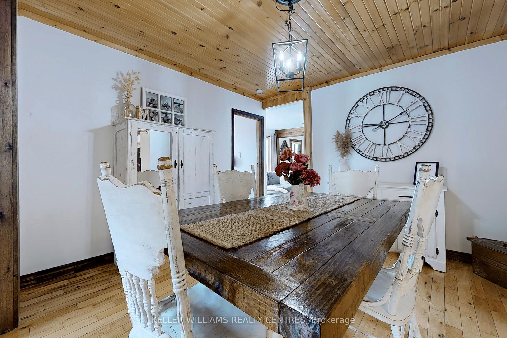 Photo 14 of 286 Rayners Road, Georgina, Historic Lakeshore Communities — HOMEH