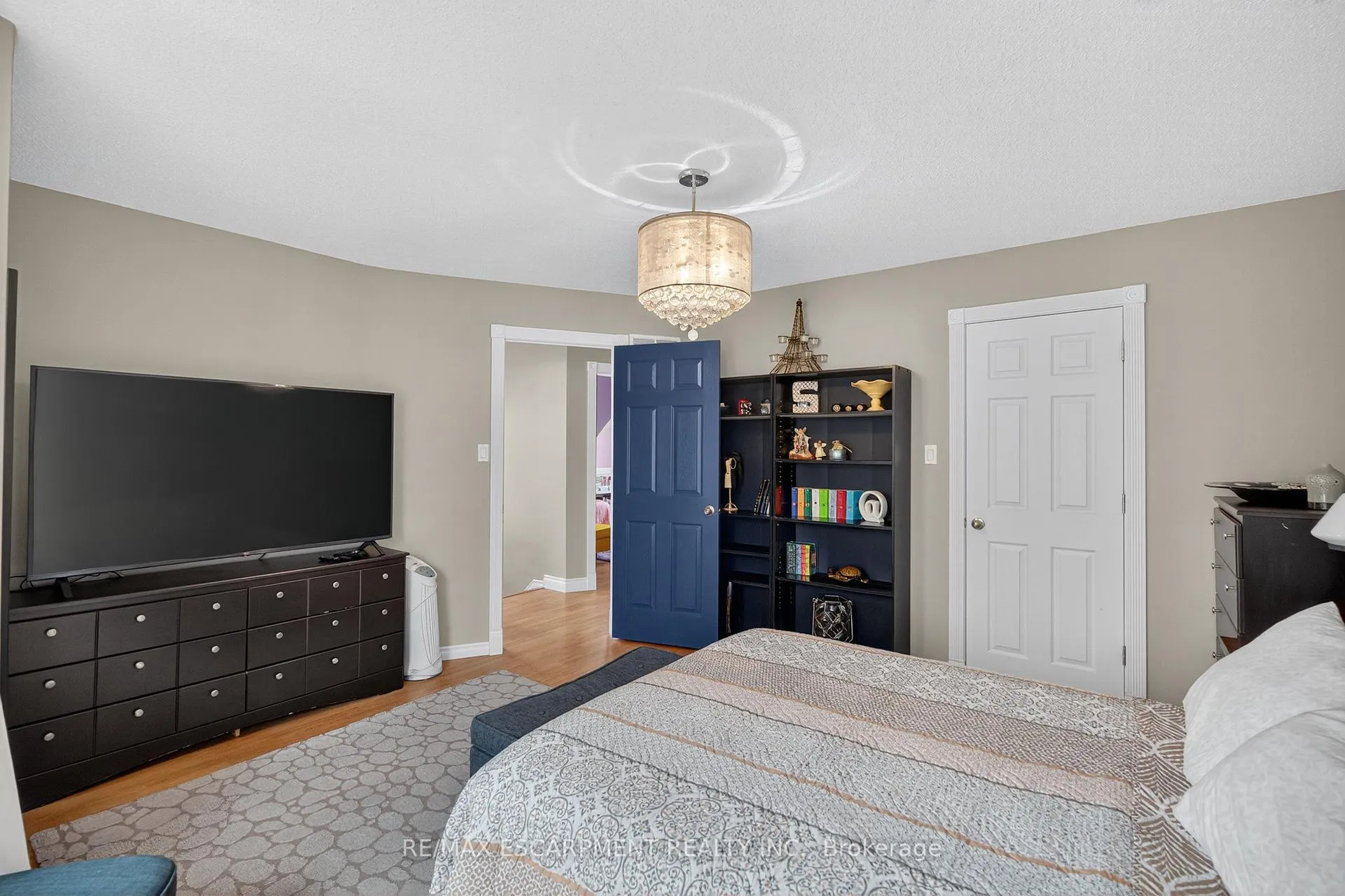 Photo 28 of 84 Branthaven Drive, Hamilton, Stoney Creek Mountain — HOMEH