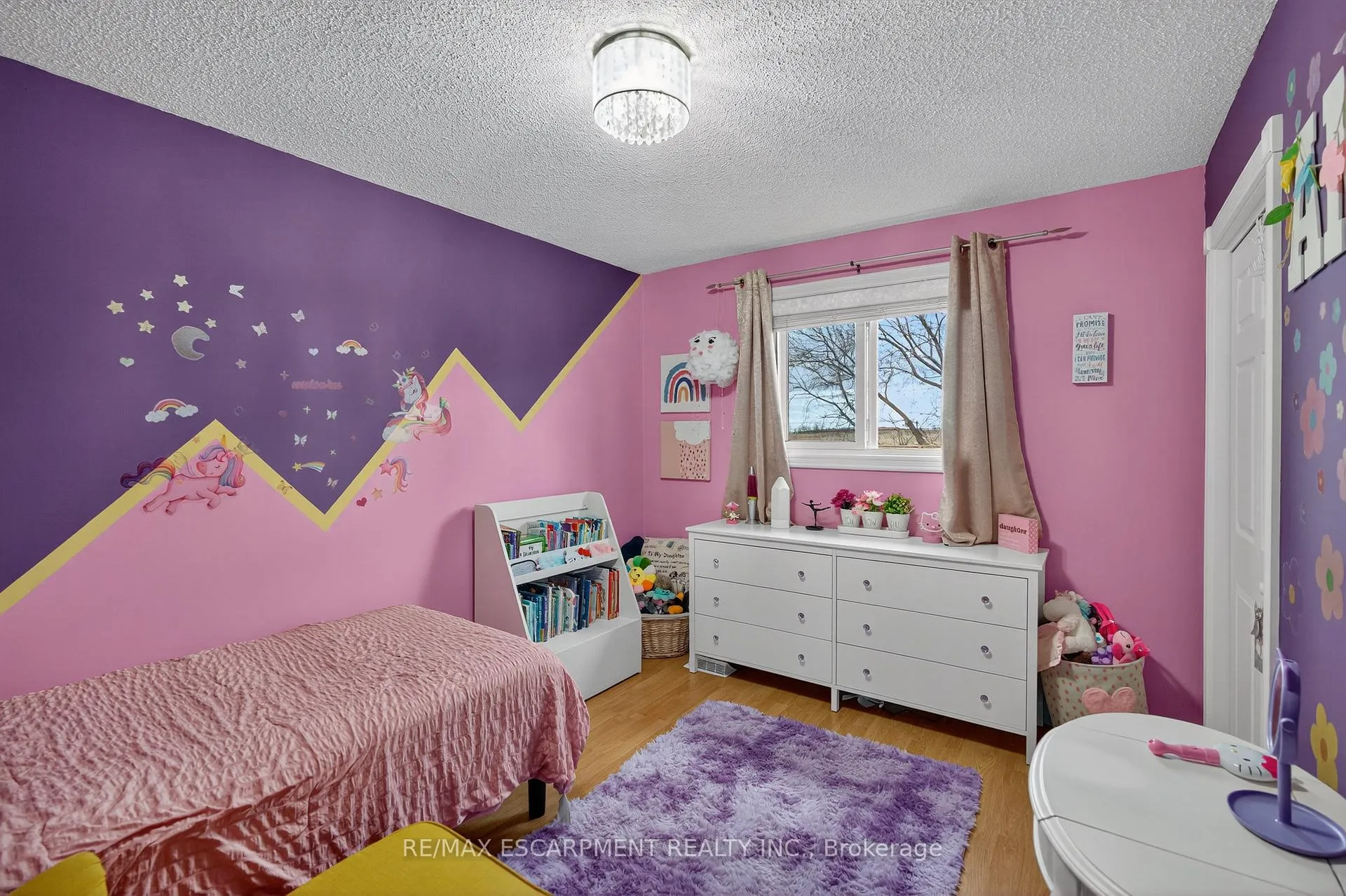 Photo 31 of 84 Branthaven Drive, Hamilton, Stoney Creek Mountain — HOMEH