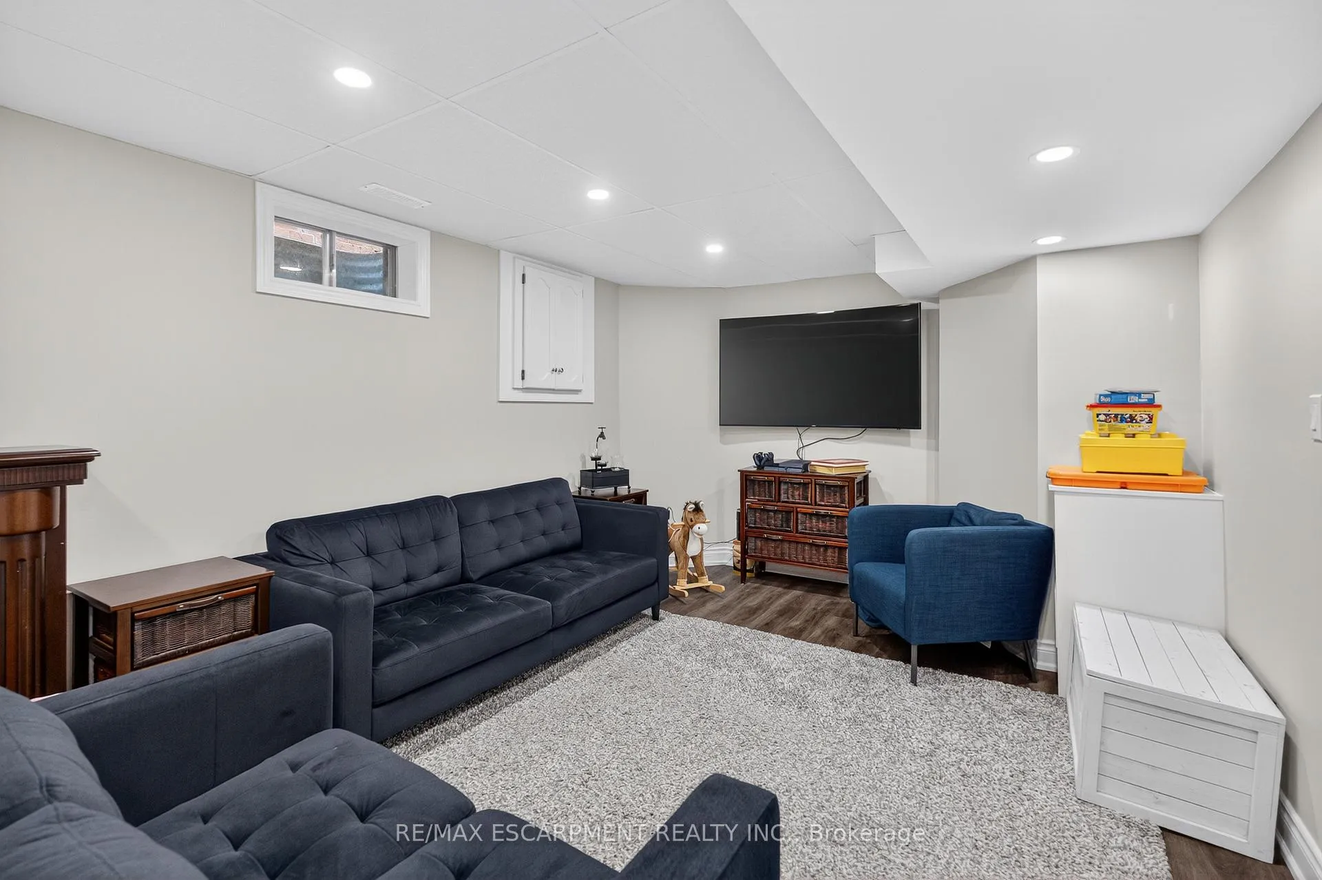 Photo 34 of 84 Branthaven Drive, Hamilton, Stoney Creek Mountain — HOMEH