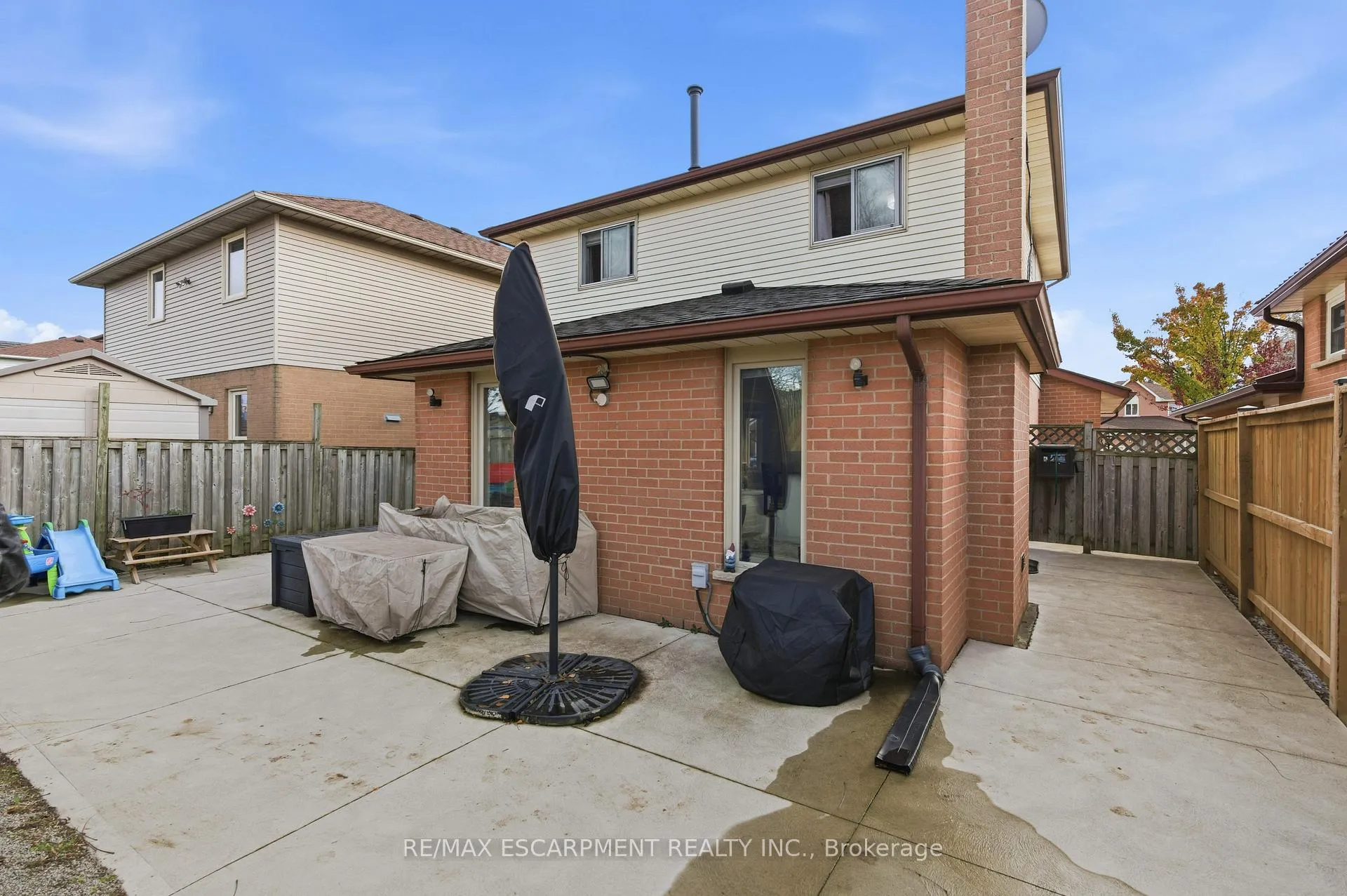 Photo 45 of 84 Branthaven Drive, Hamilton, Stoney Creek Mountain — HOMEH