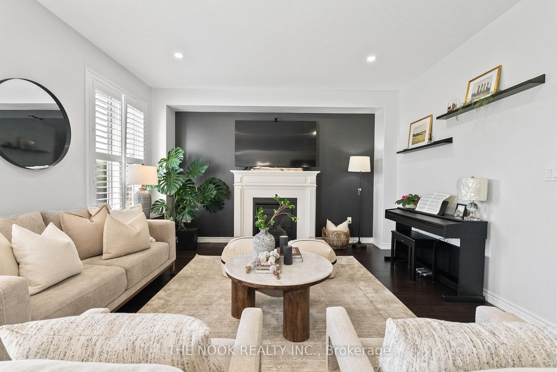 Photo 18 of 207 Northglen Boulevard, Clarington, Bowmanville — HOMEH
