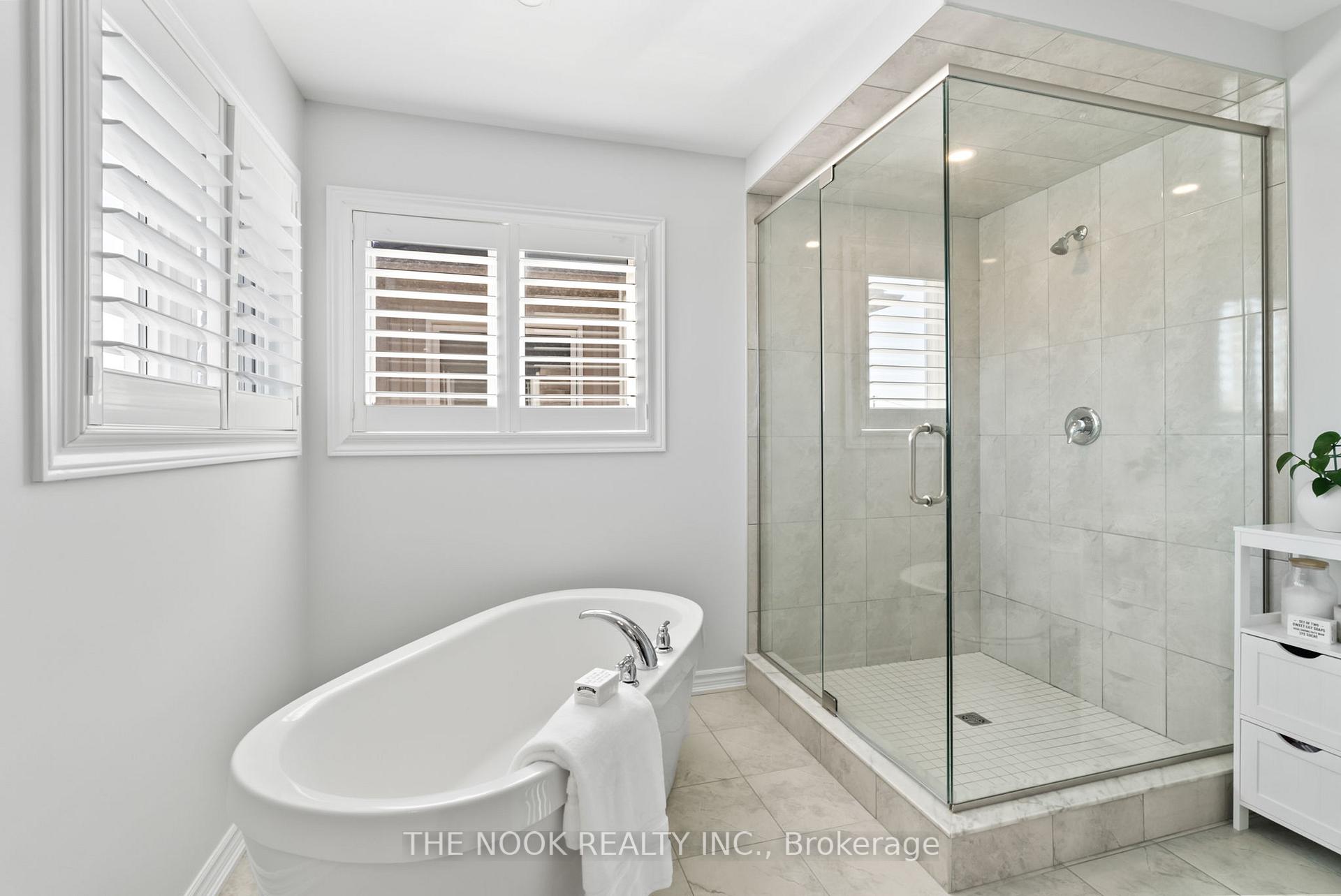 Photo 34 of 207 Northglen Boulevard, Clarington, Bowmanville — HOMEH