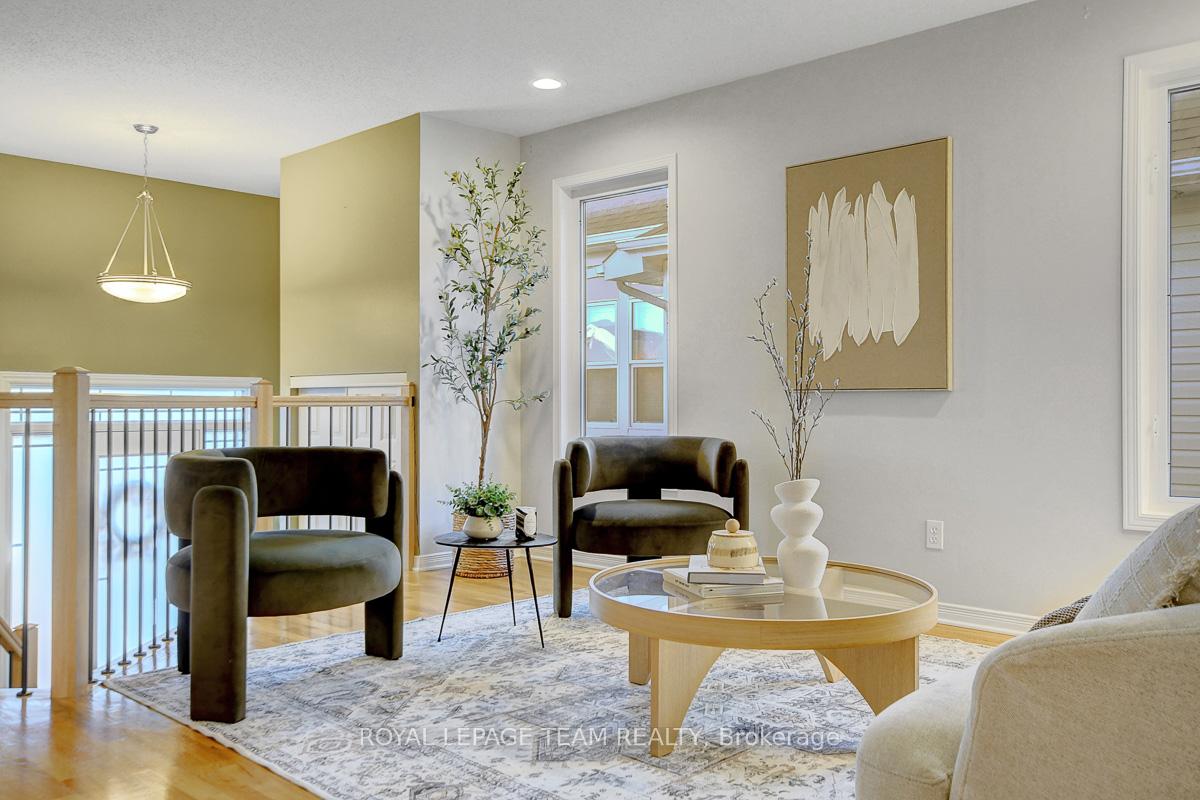 Photo 13 of 100 Calaveras Avenue, Ottawa, Barrhaven - Longfields — HOMEH