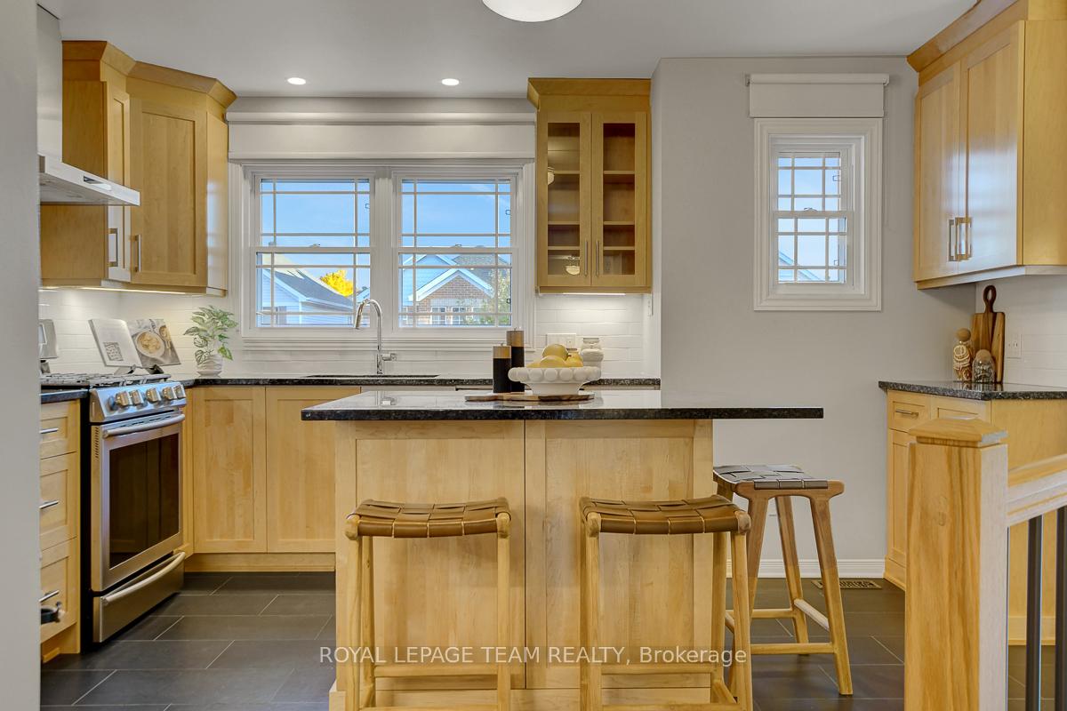 Photo 12 of 100 Calaveras Avenue, Ottawa, Barrhaven - Longfields — HOMEH