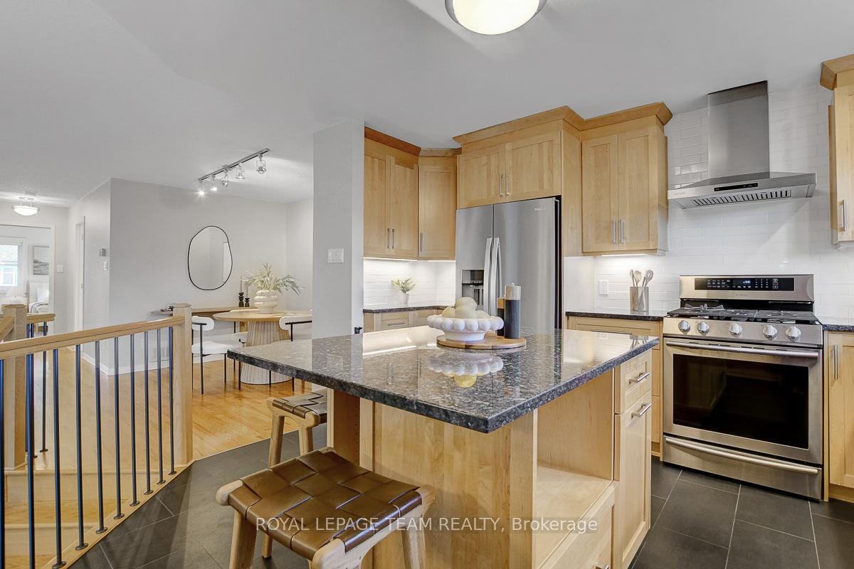 Photo 15 of 100 Calaveras Avenue, Ottawa, Barrhaven - Longfields — HOMEH