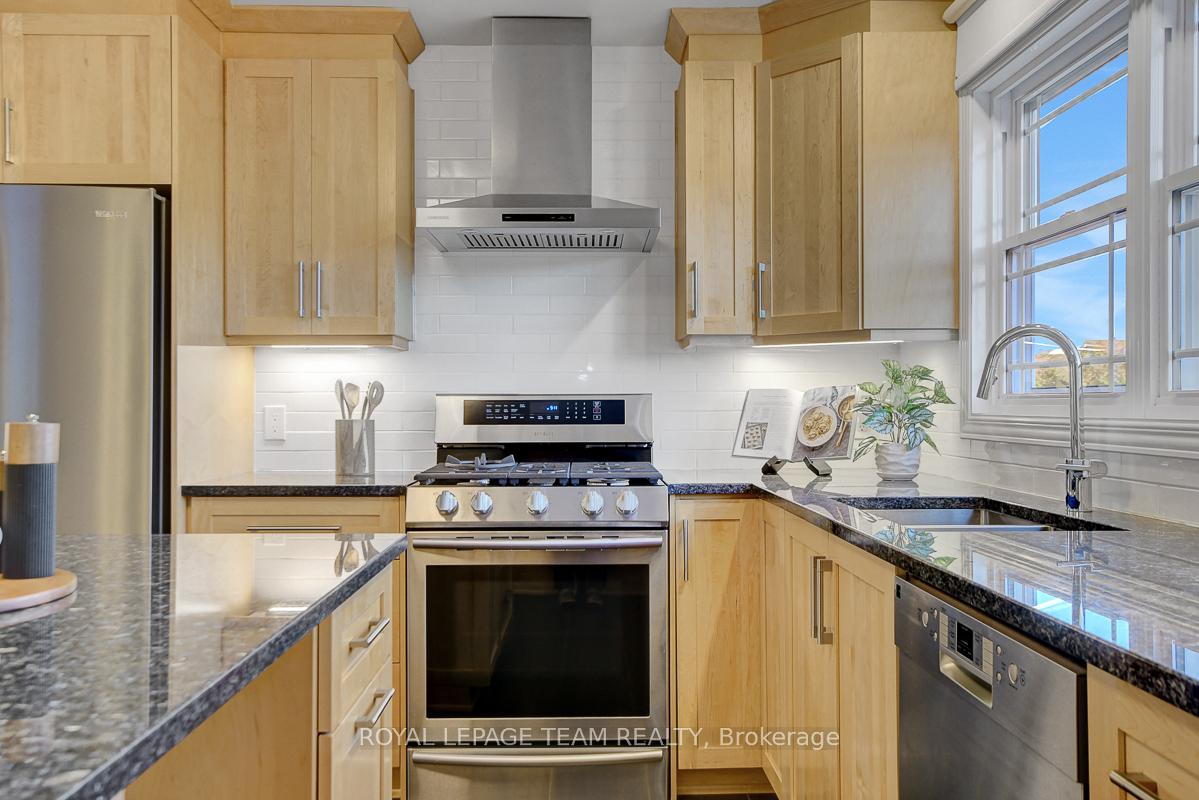 Photo 17 of 100 Calaveras Avenue, Ottawa, Barrhaven - Longfields — HOMEH