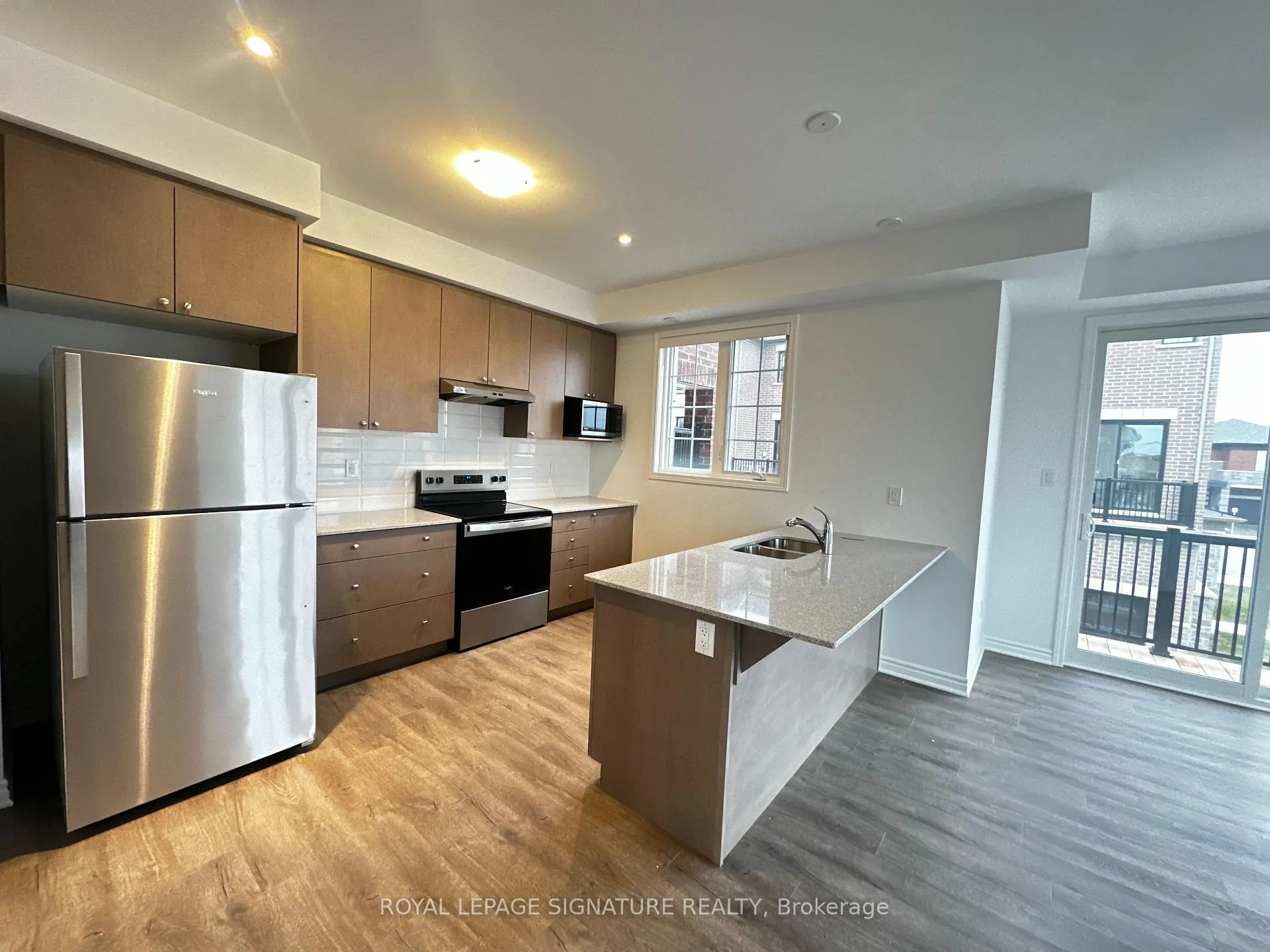 Photo 2 of Unit 15, 1259 Lily Crescent, Milton, Walker — HOMEH