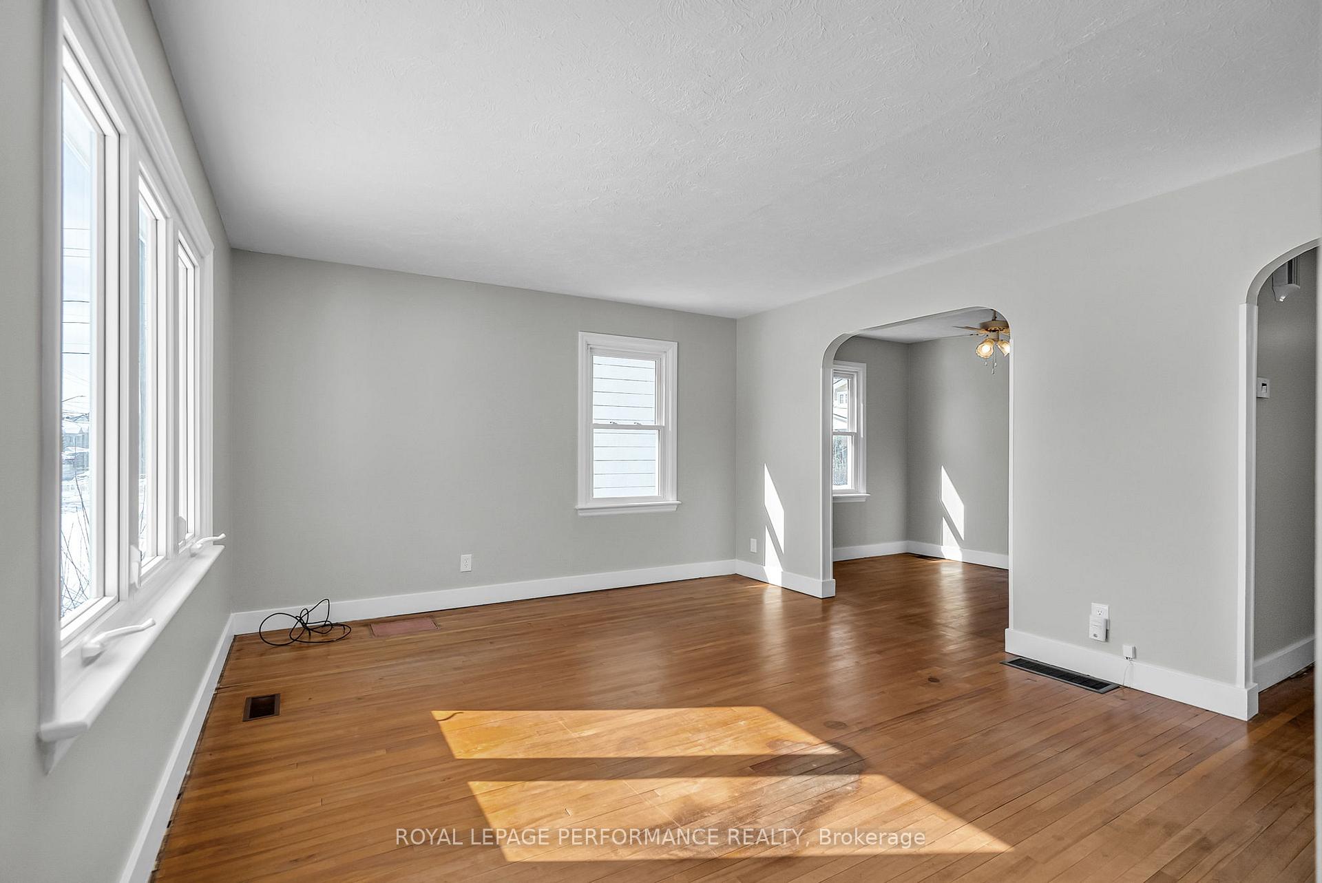Photo 7 of 1206 2nd Street E, Cornwall — HOMEH