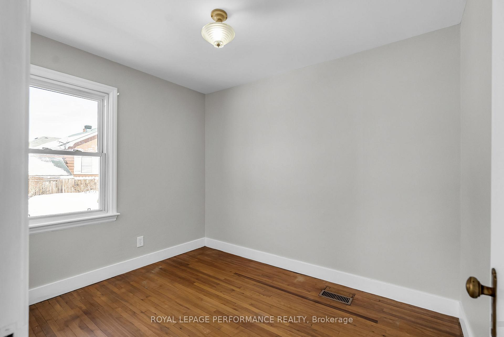 Photo 22 of 1206 2nd Street E, Cornwall — HOMEH
