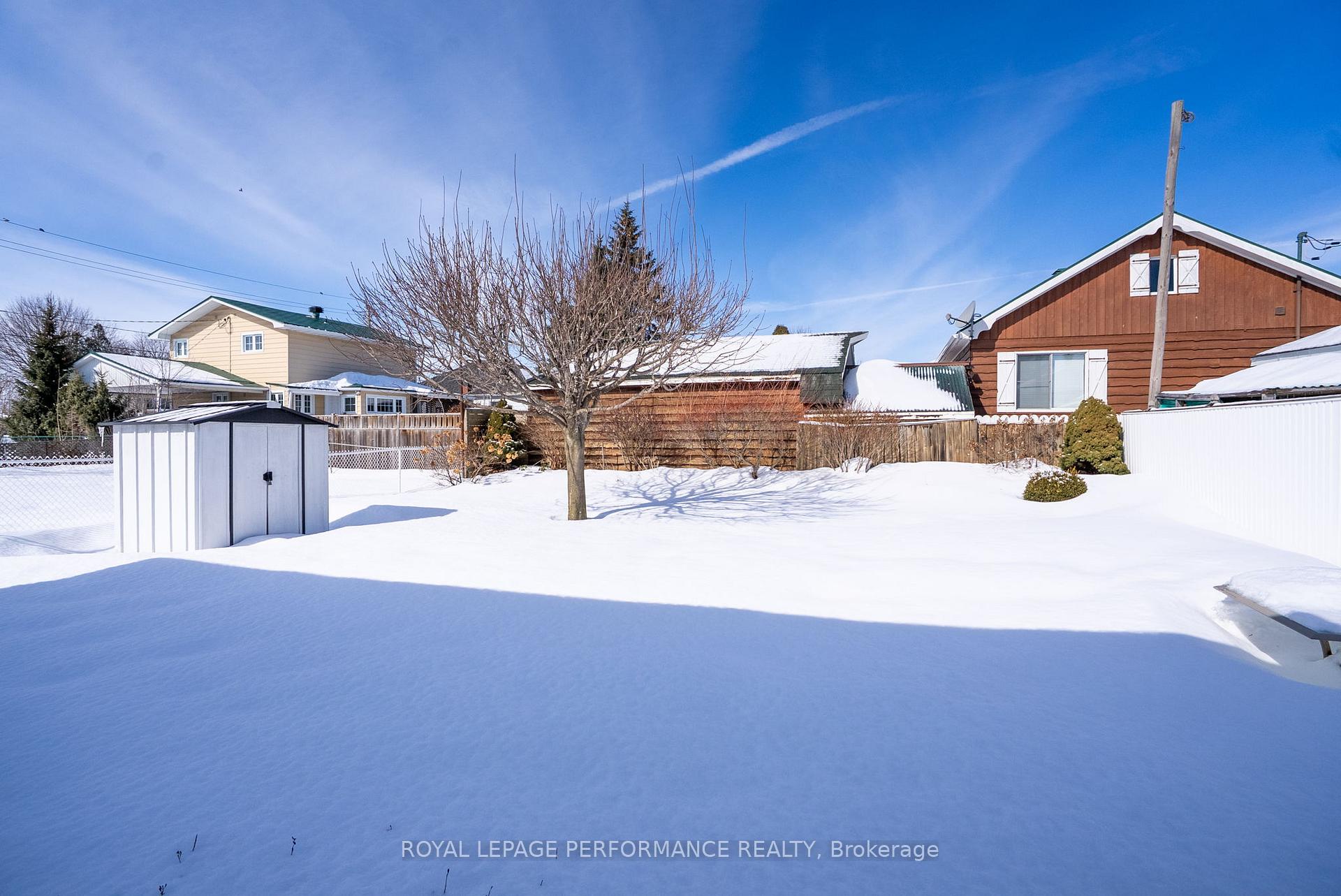 Photo 35 of 1206 2nd Street E, Cornwall — HOMEH